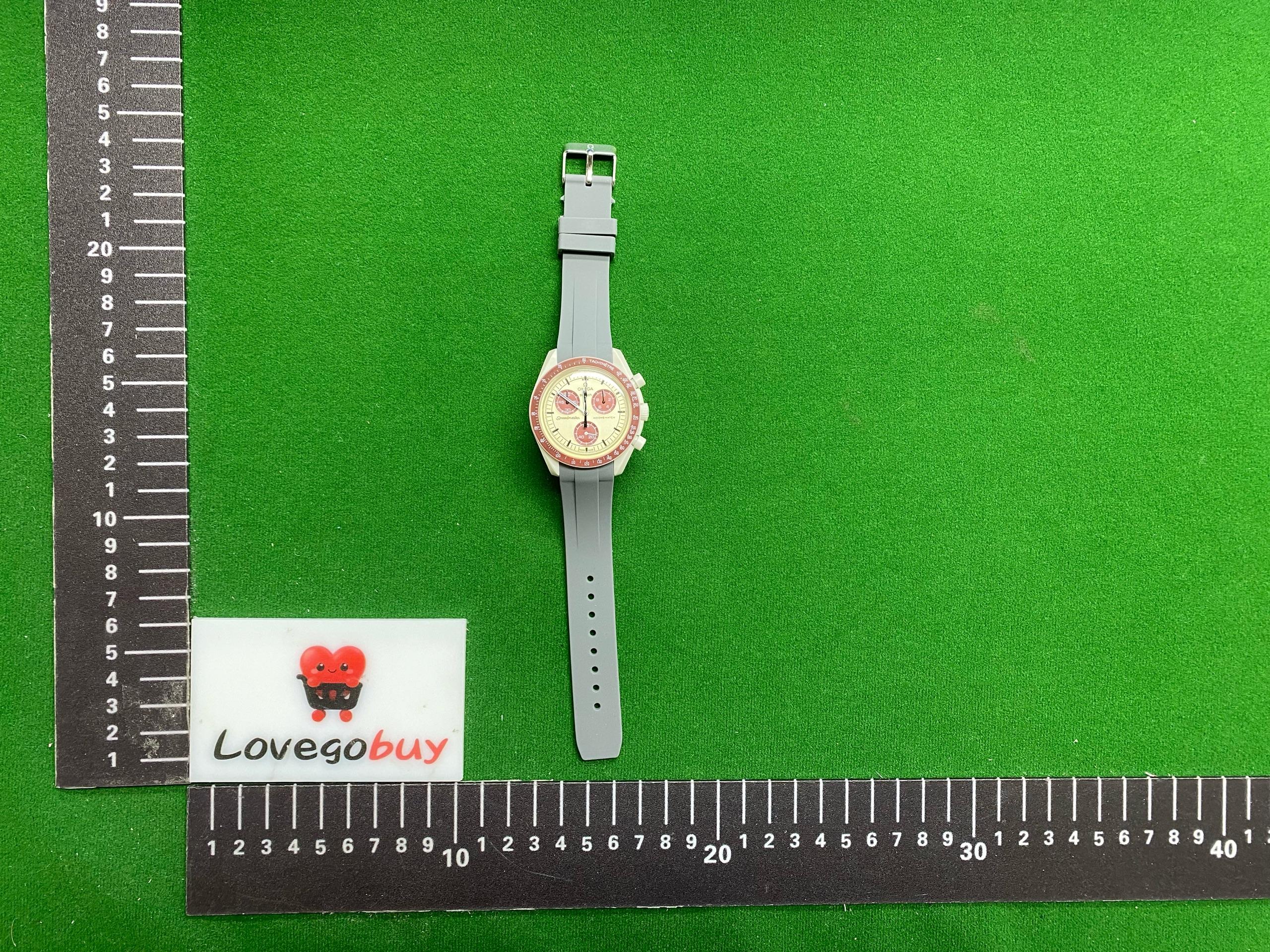 Foto QC 2 de Omega x Swatch Bioceramic MoonSwatch Mission to the Moon SO33M100