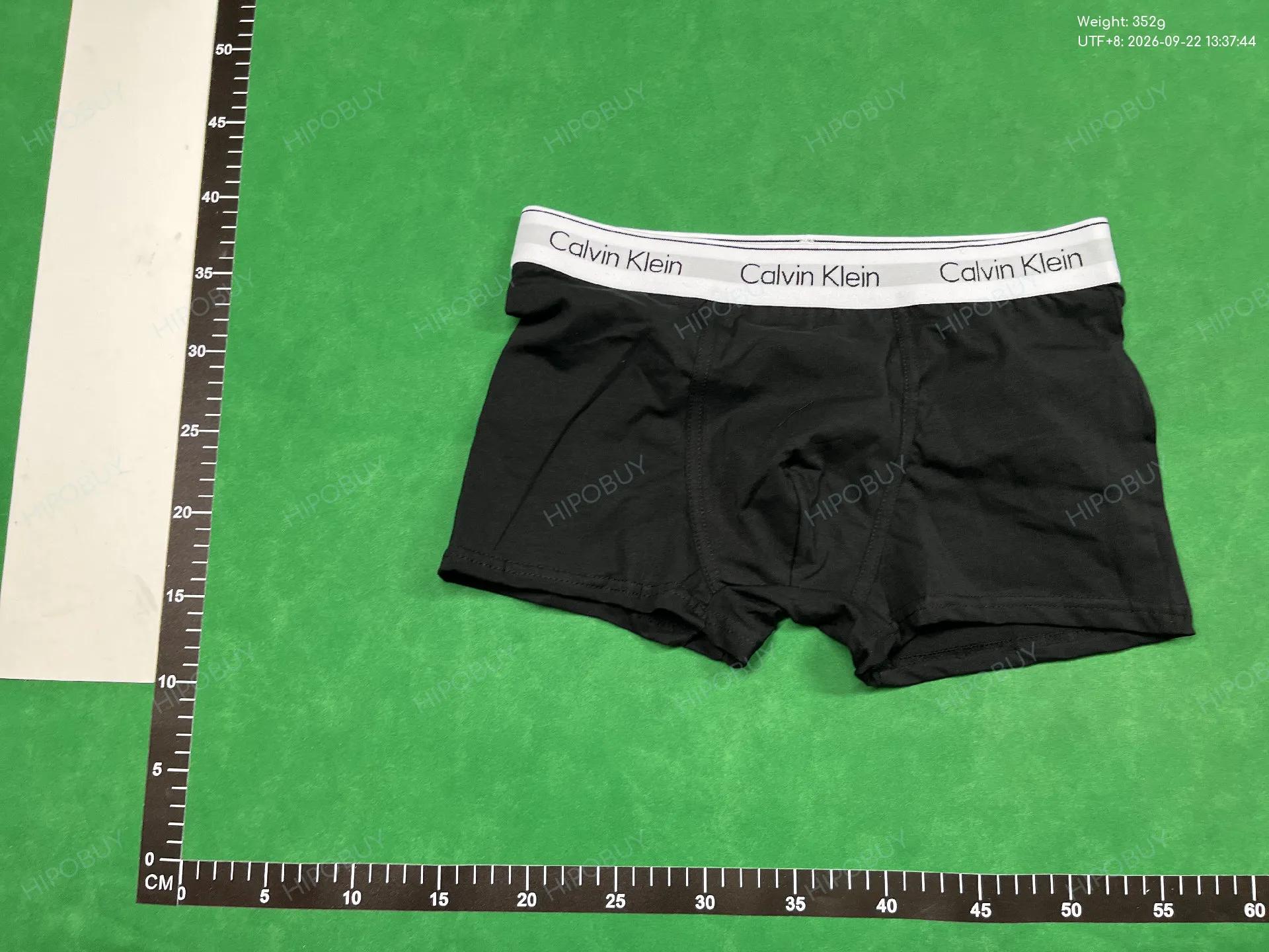 Foto QC 2 de Calvin Klein Underwear Cotton Stretch Low Rise Trunks Black
