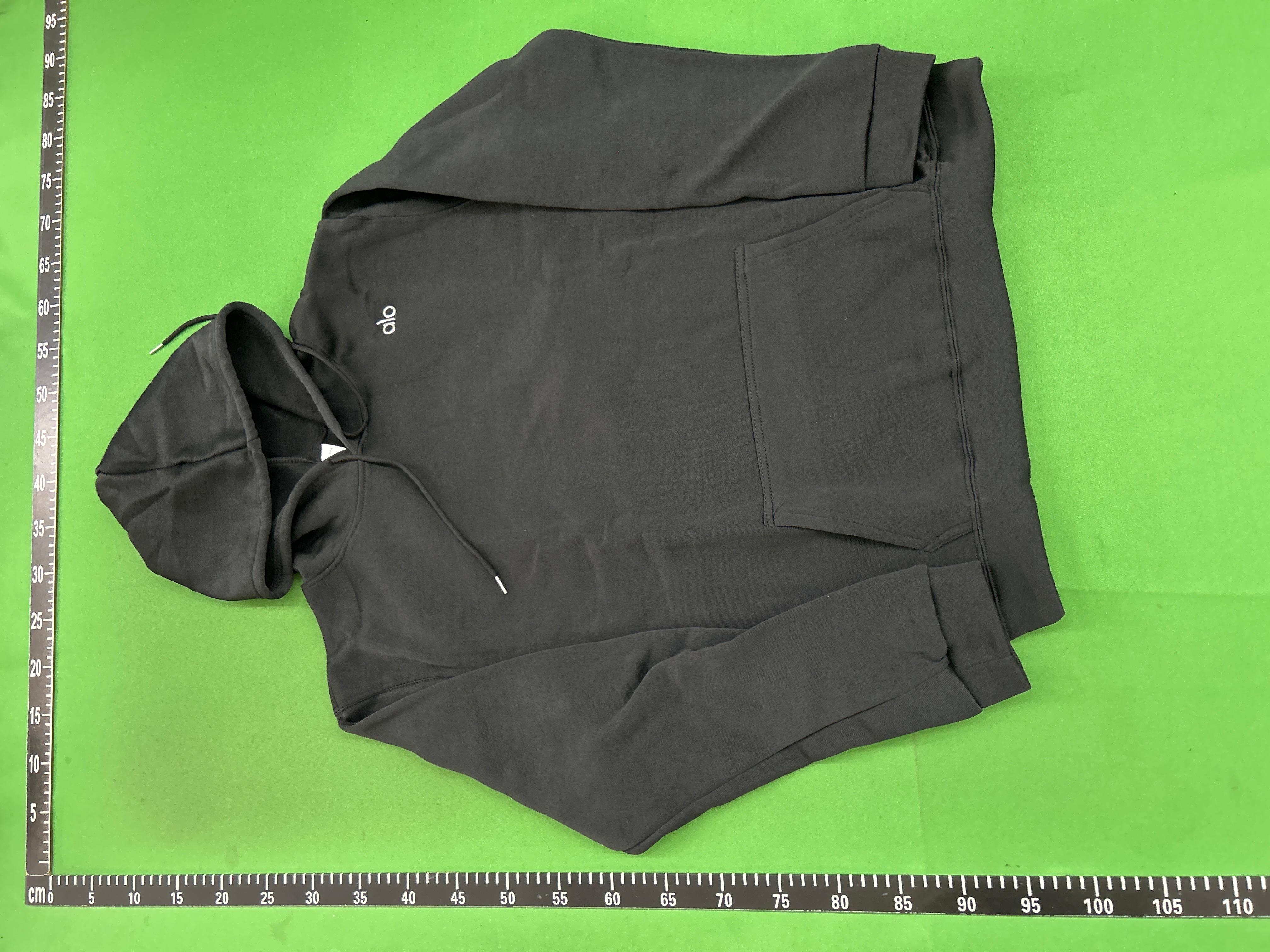 Foto QC 6 de Alo Yoga Accolade Hooded Sweater Black