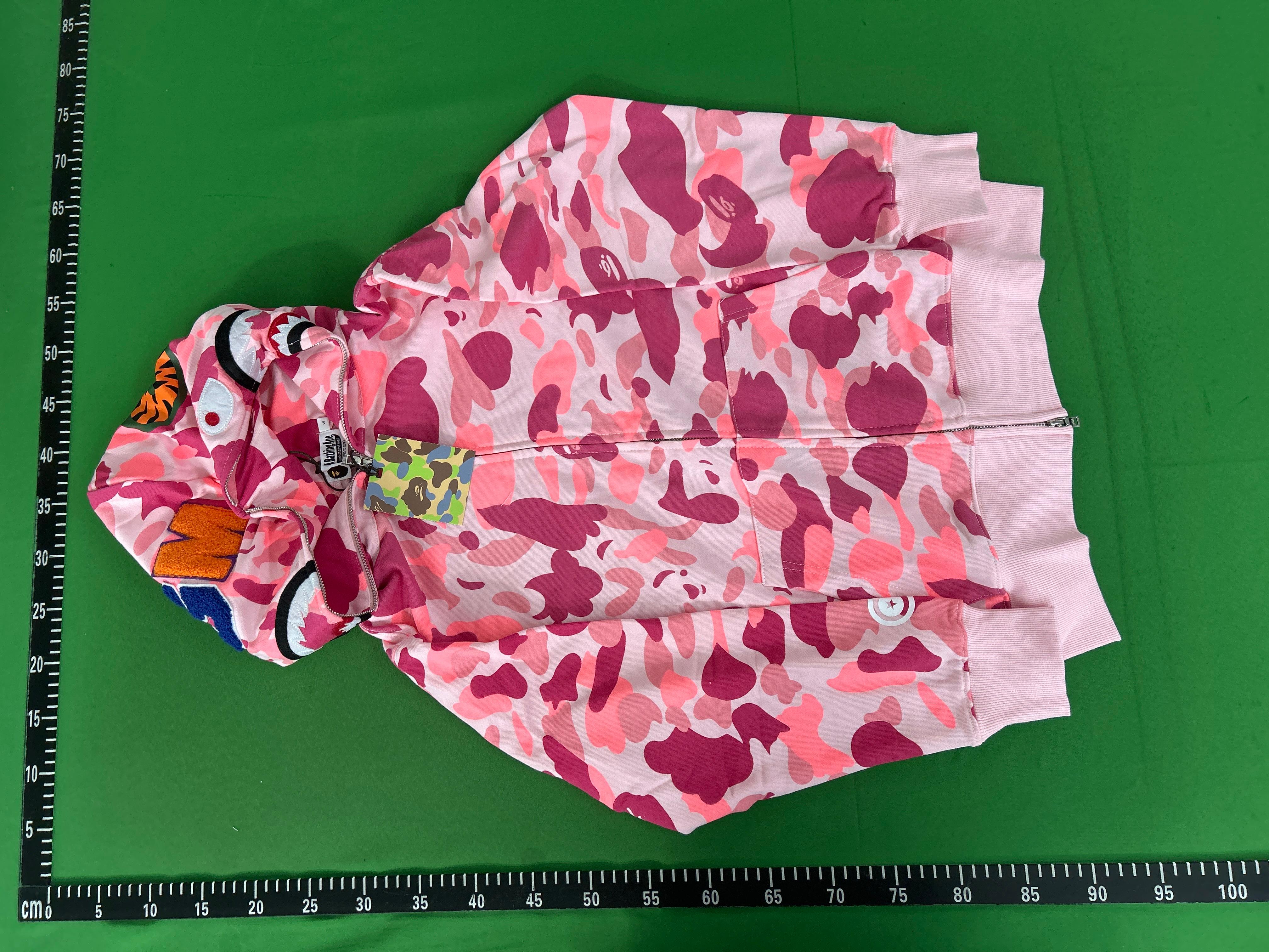 Foto QC 6 de Bape Shark Zip Sweater Camouflage Pink