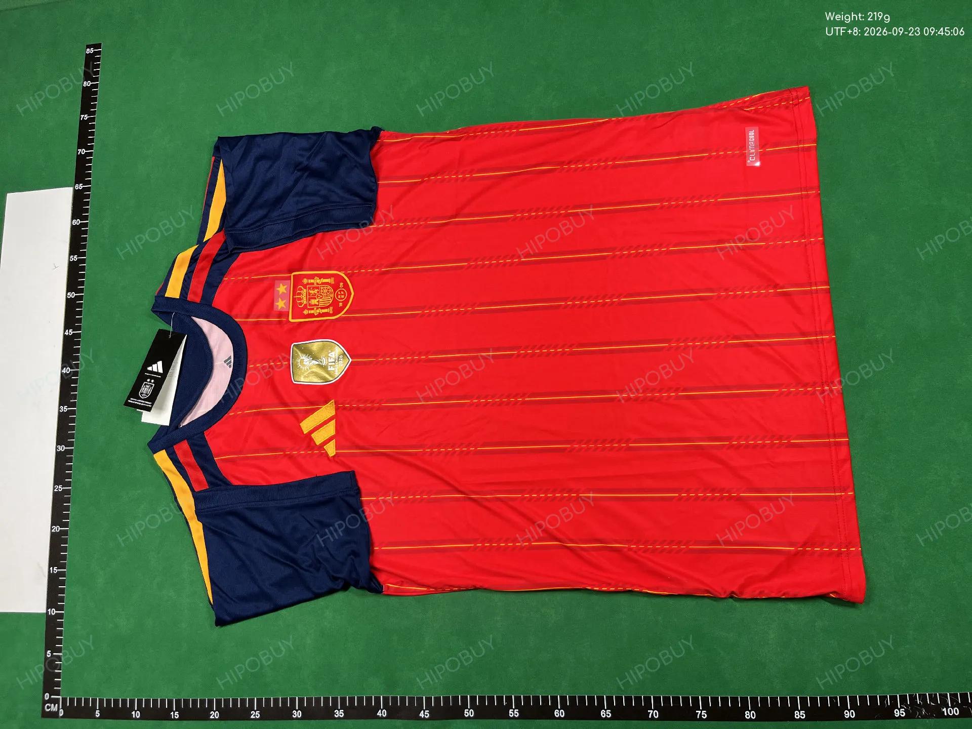 Foto QC 2 de England 2026/27 Fan Version Jersey Blue