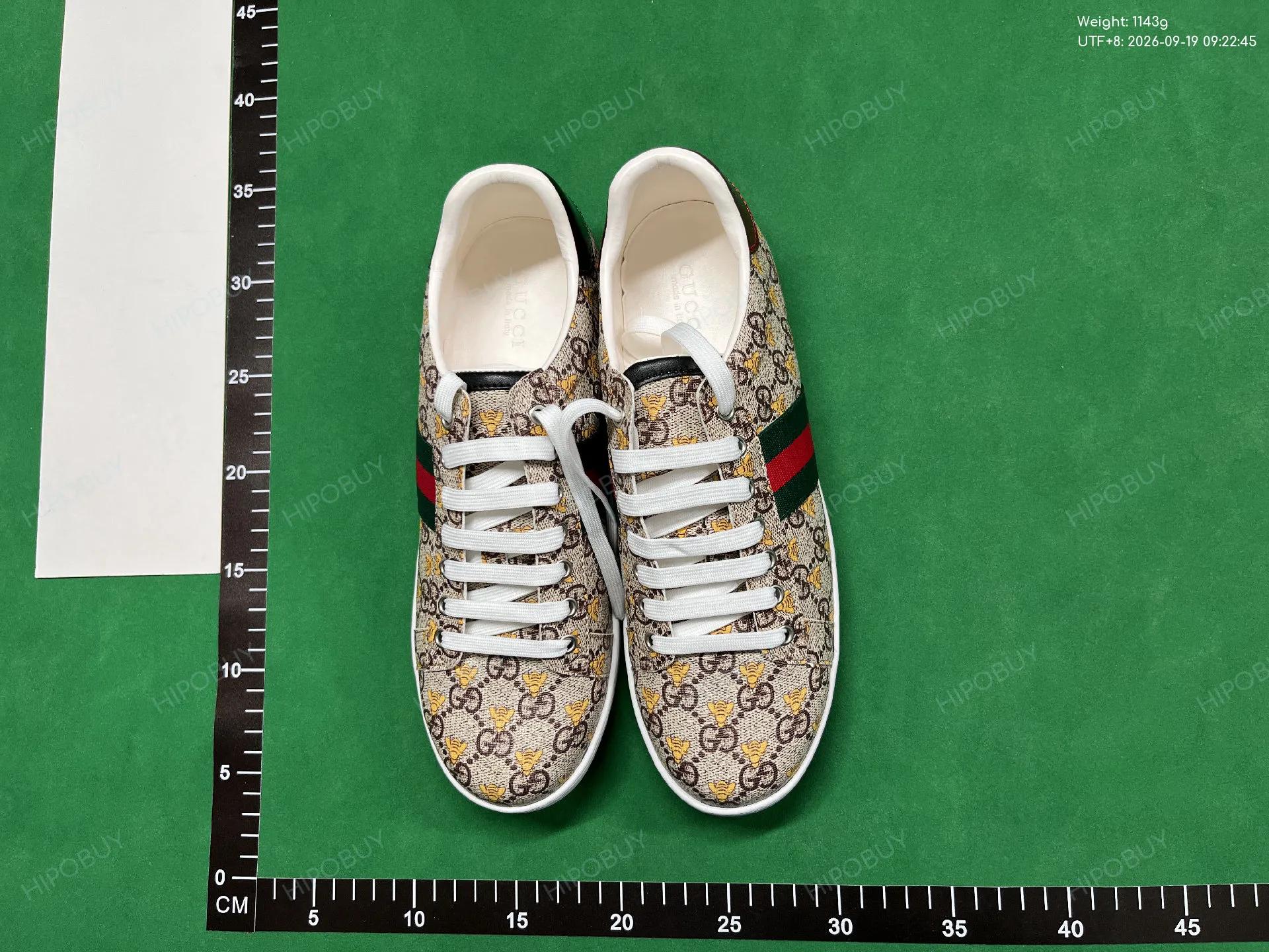 Foto QC 6 de Gucci Ace Low GG Supreme Bee