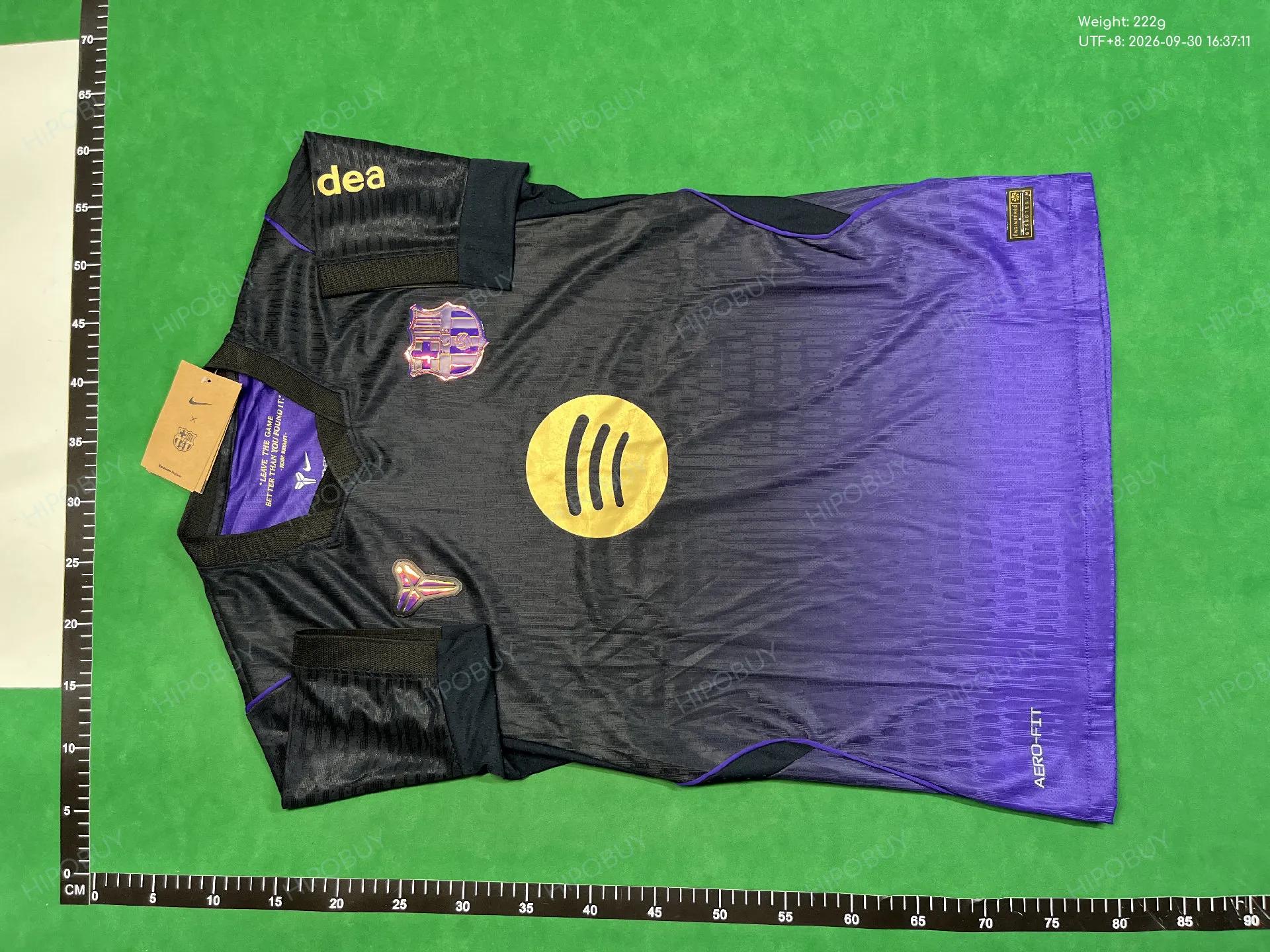 Foto QC 6 de Kobe Bryant x Nike x FC Barcelona 2026/27 Away Player Version Jersey Field Purple/Black/Metallic Gold