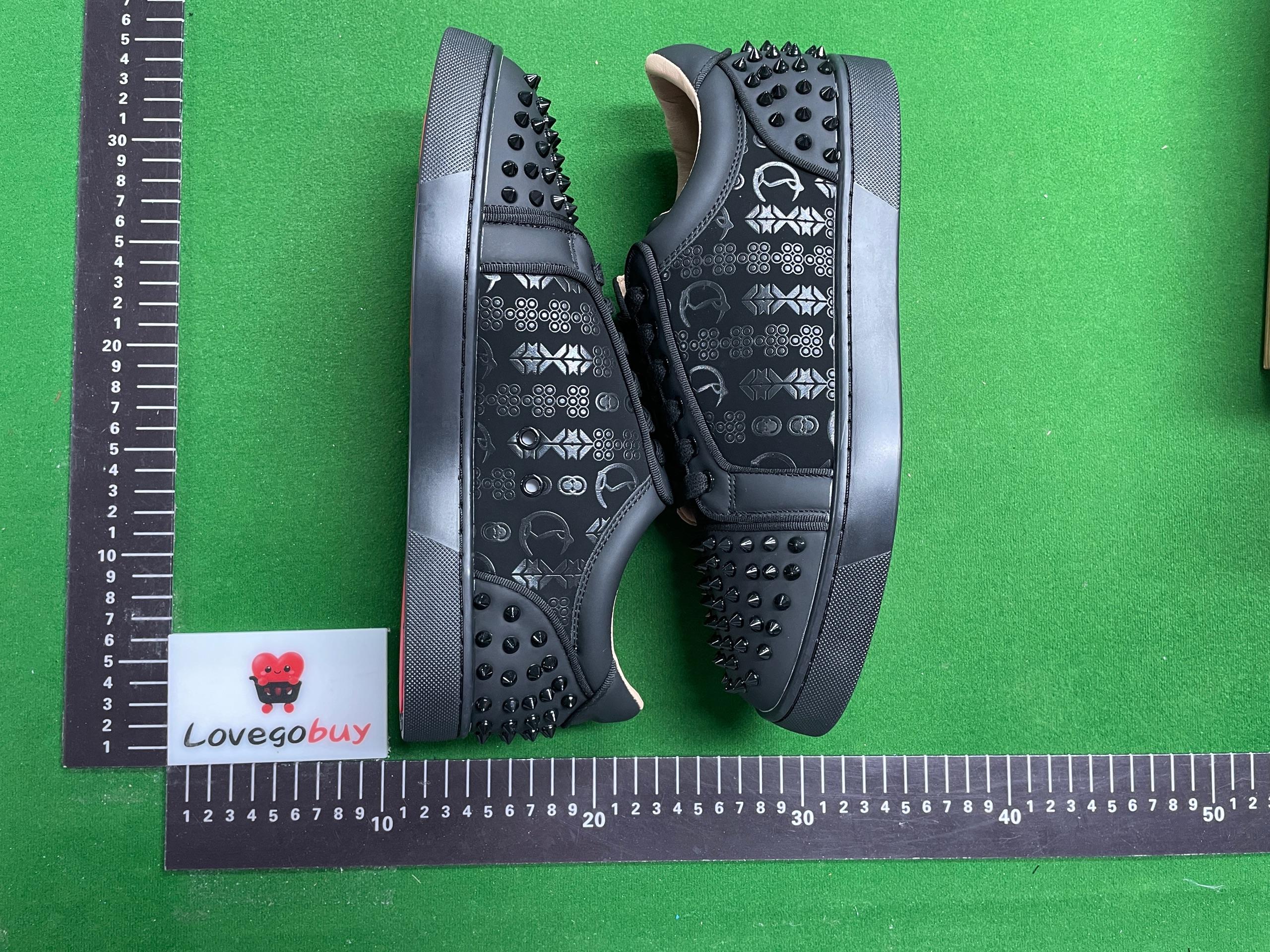 Foto QC 5 de Christian Louboutin Louis Junior Suede Low Sneakers Spikes Black