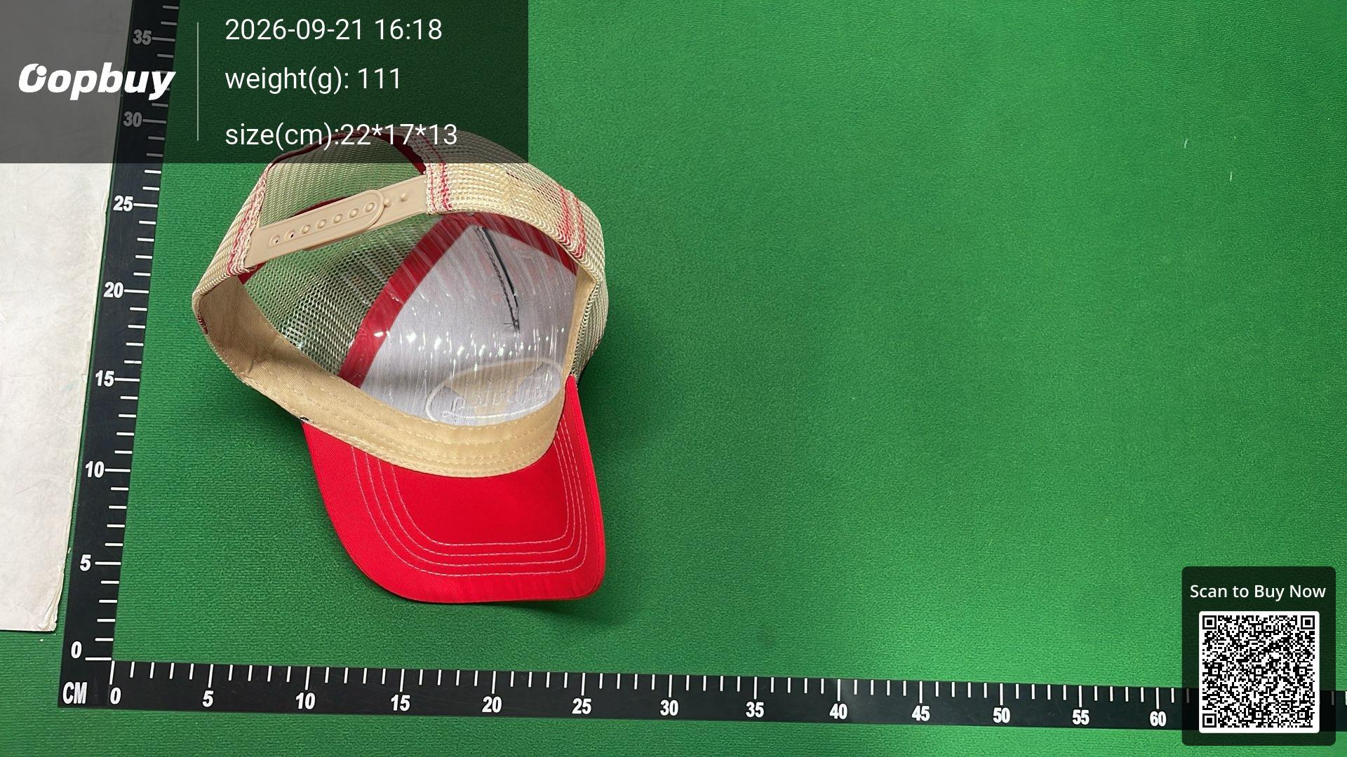 Foto QC 6 de Von Dutch Logo Trucker Cap Navy Red