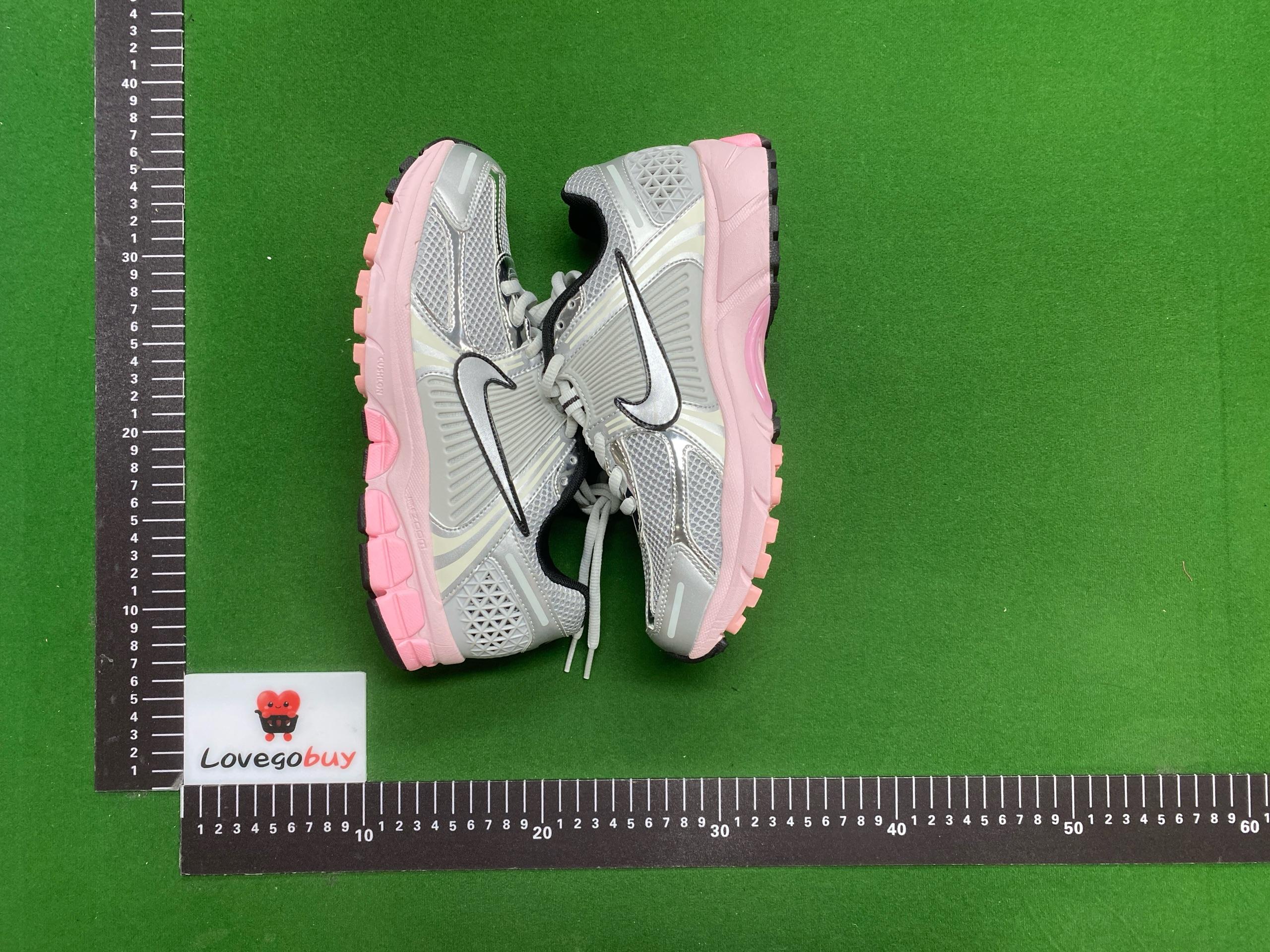 Foto QC 1 de Nike Zoom Vomero 5 SP White Metallic Silver FJ1910-100