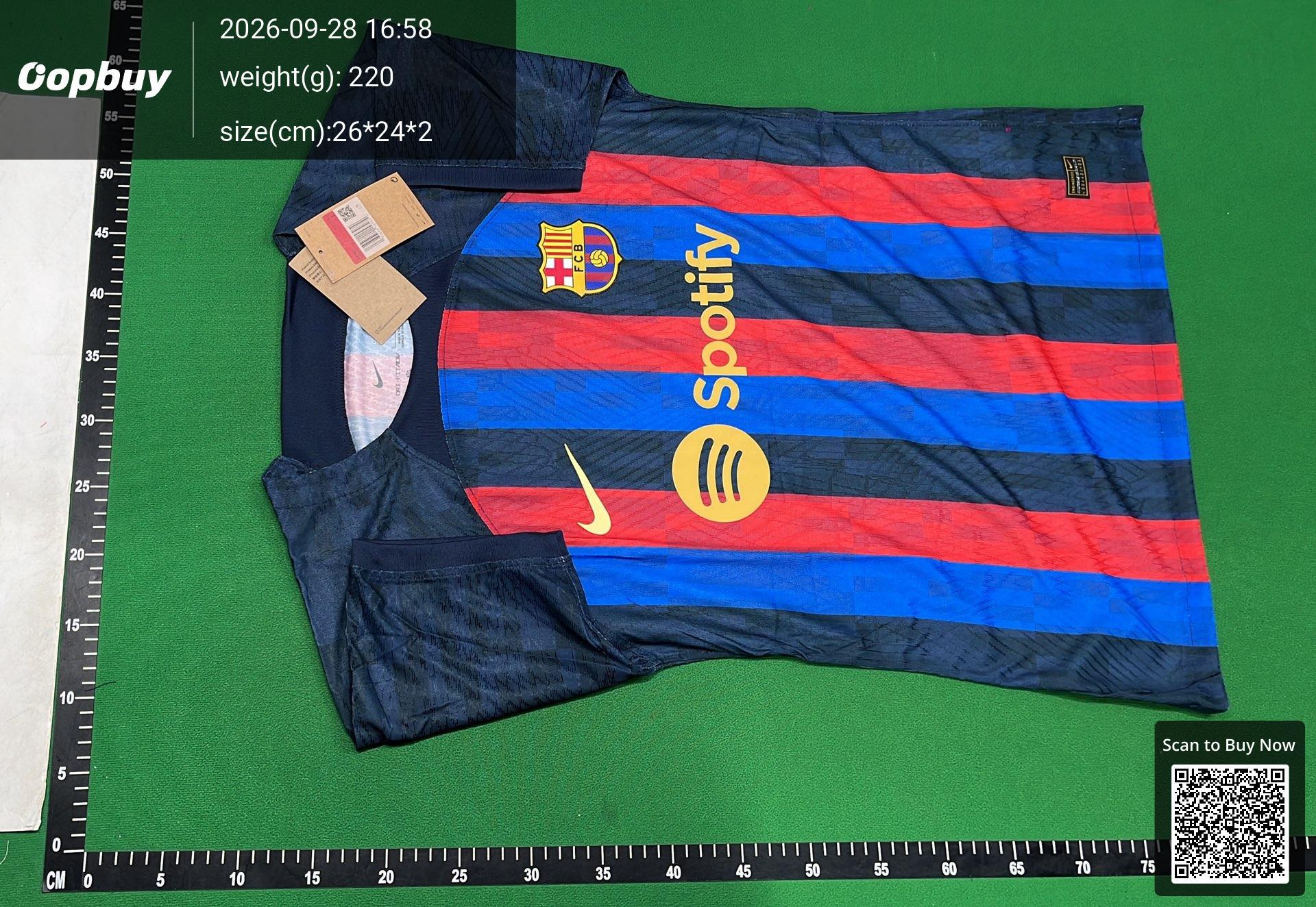 Foto QC 2 de Nike x FC Barcelona 2025/26 Lamine Yamal Special Edition Away Jersey Purple/Black