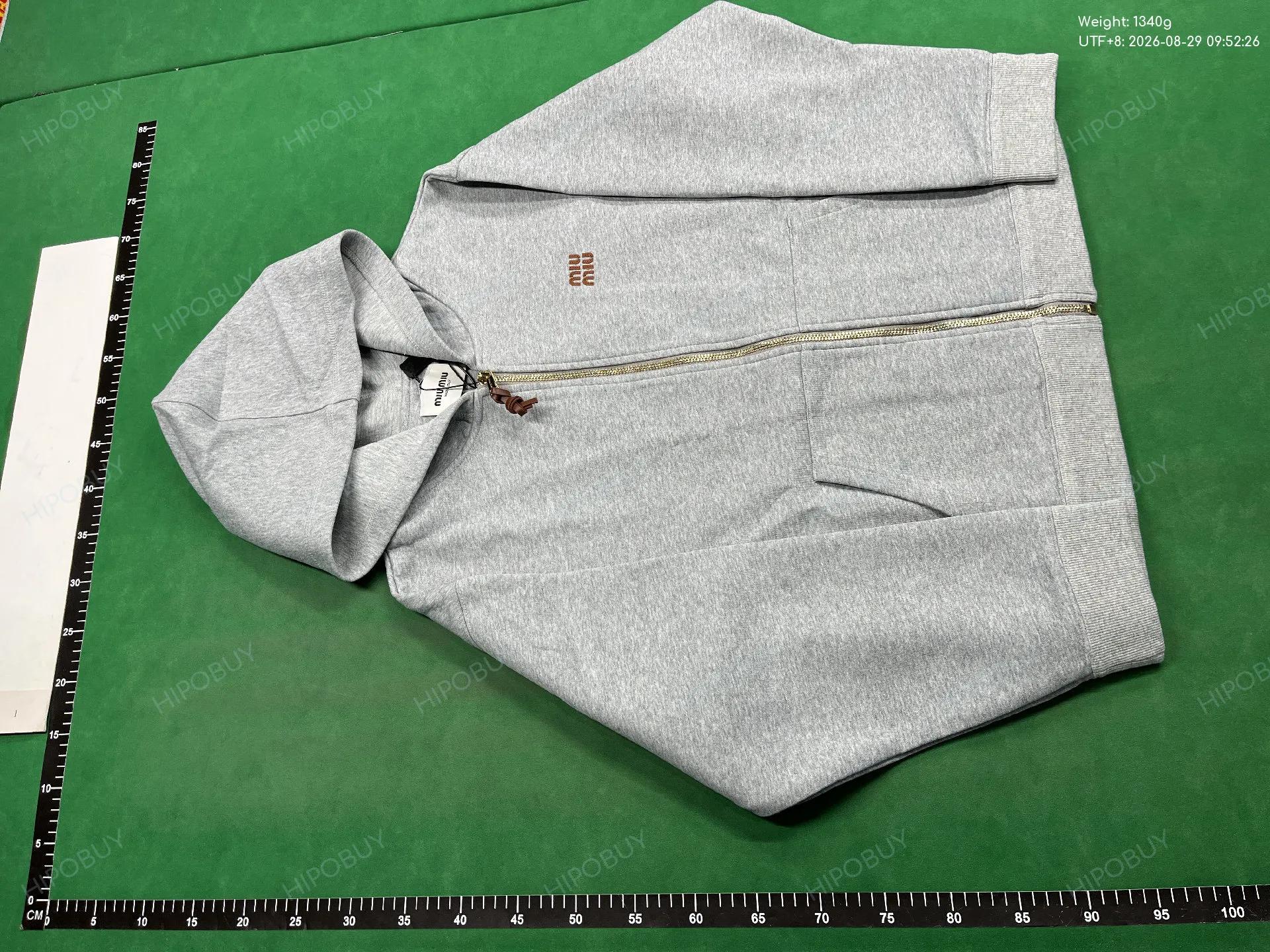 Foto QC 2 de Miu Miu Hoodie Logo Zip-Up Grey