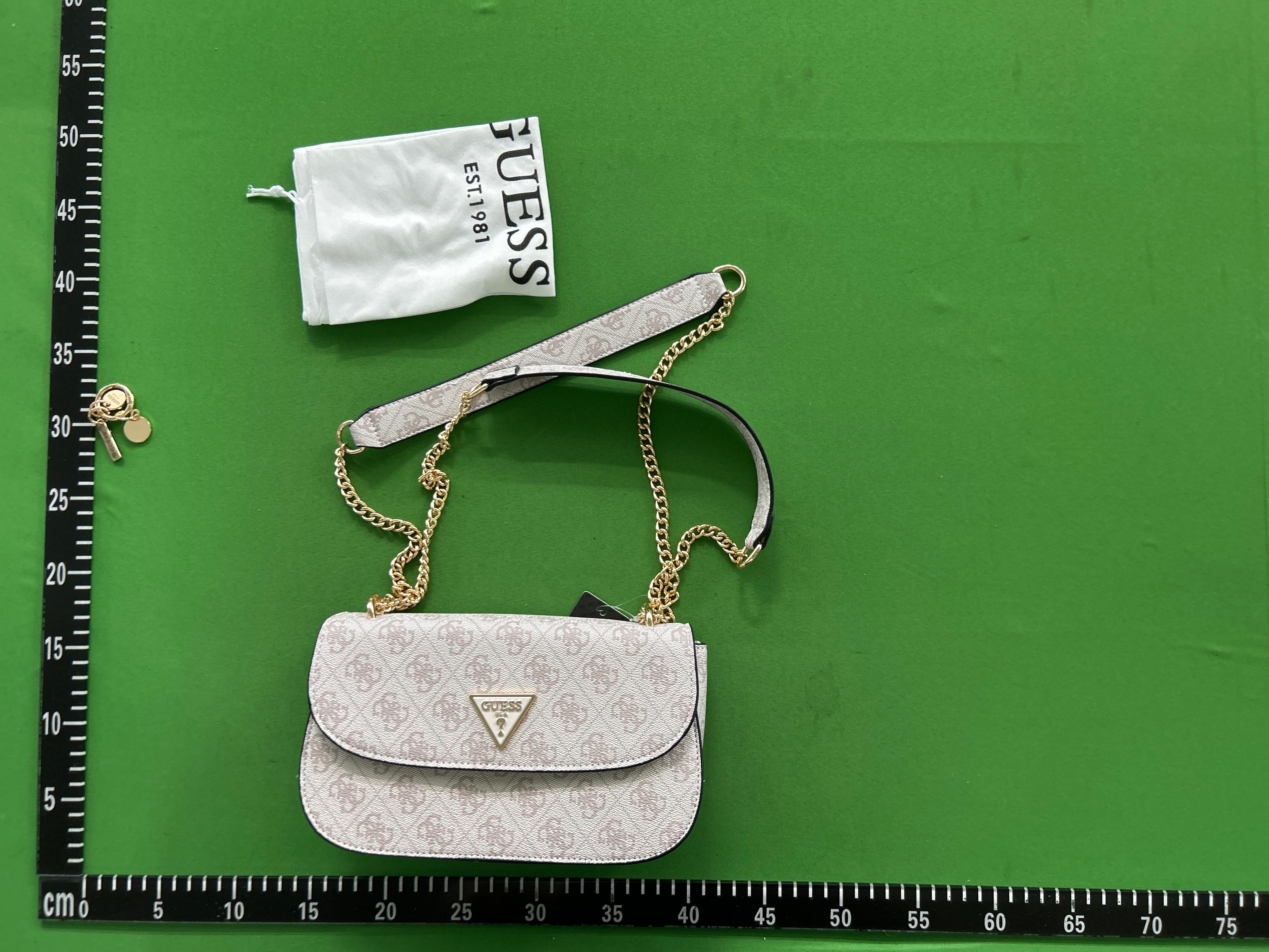 Foto QC 4 de Guess Shoulder Bag Logo Print