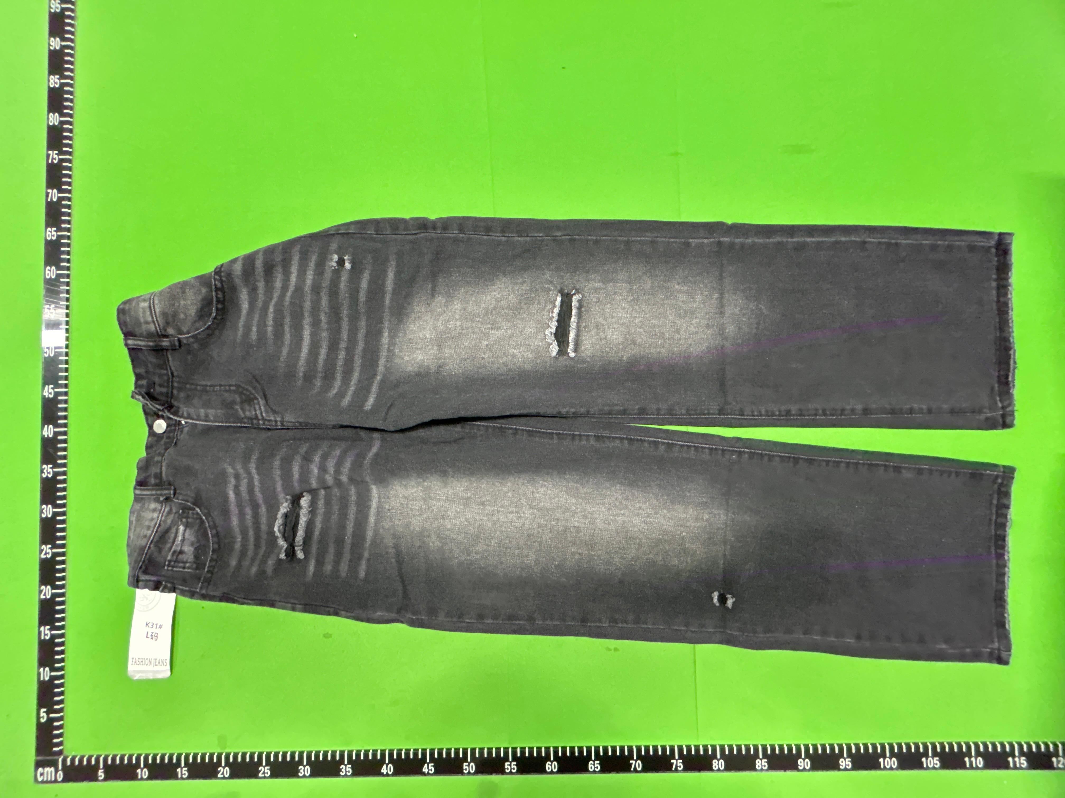 Foto QC 7 de Heaven Can Wait Jeans Distressed Raw Edge Straight Washed Black