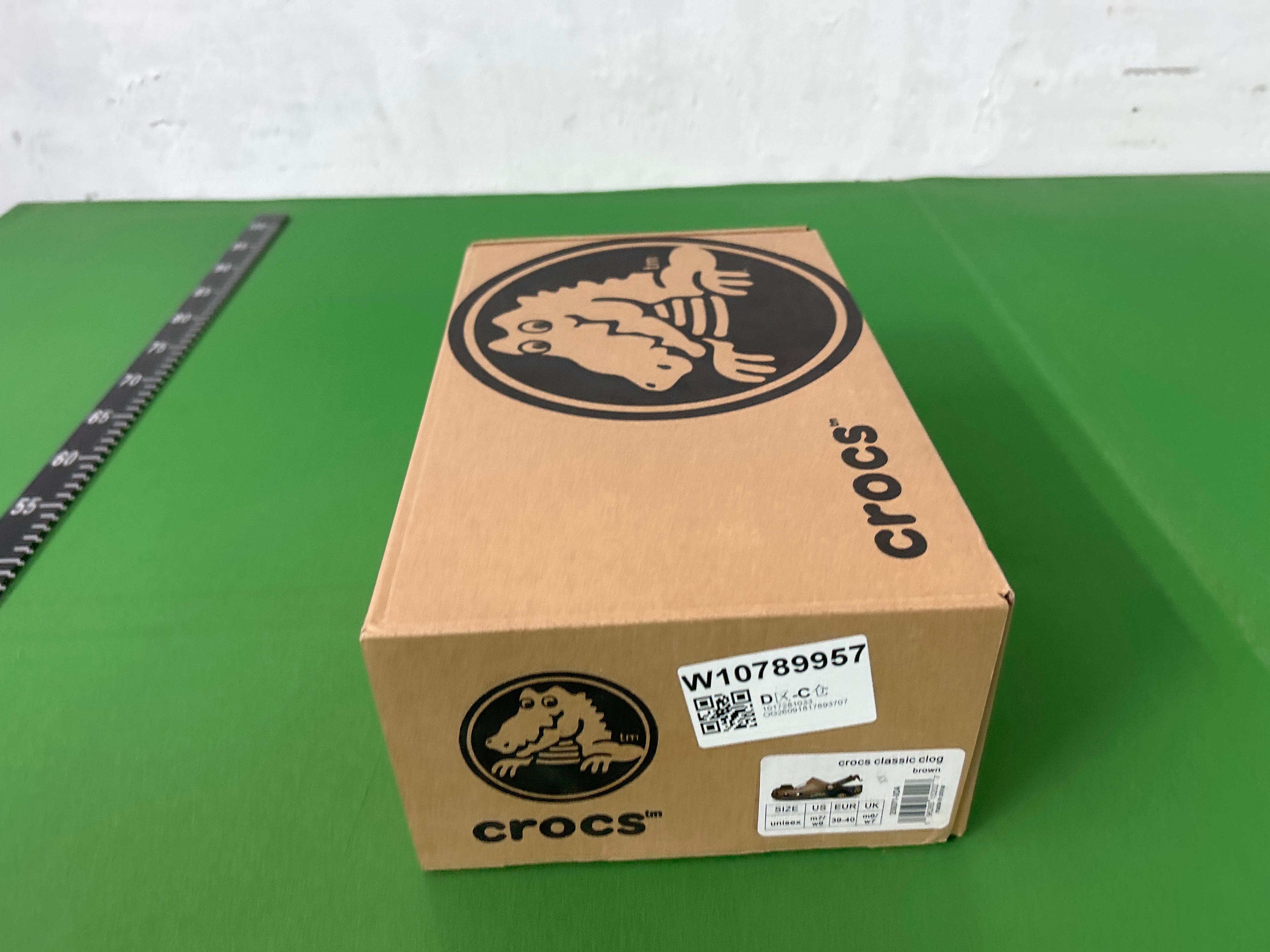Foto QC 1 de Crocs Classic Clog Foam Lightning McQueen 205759-610