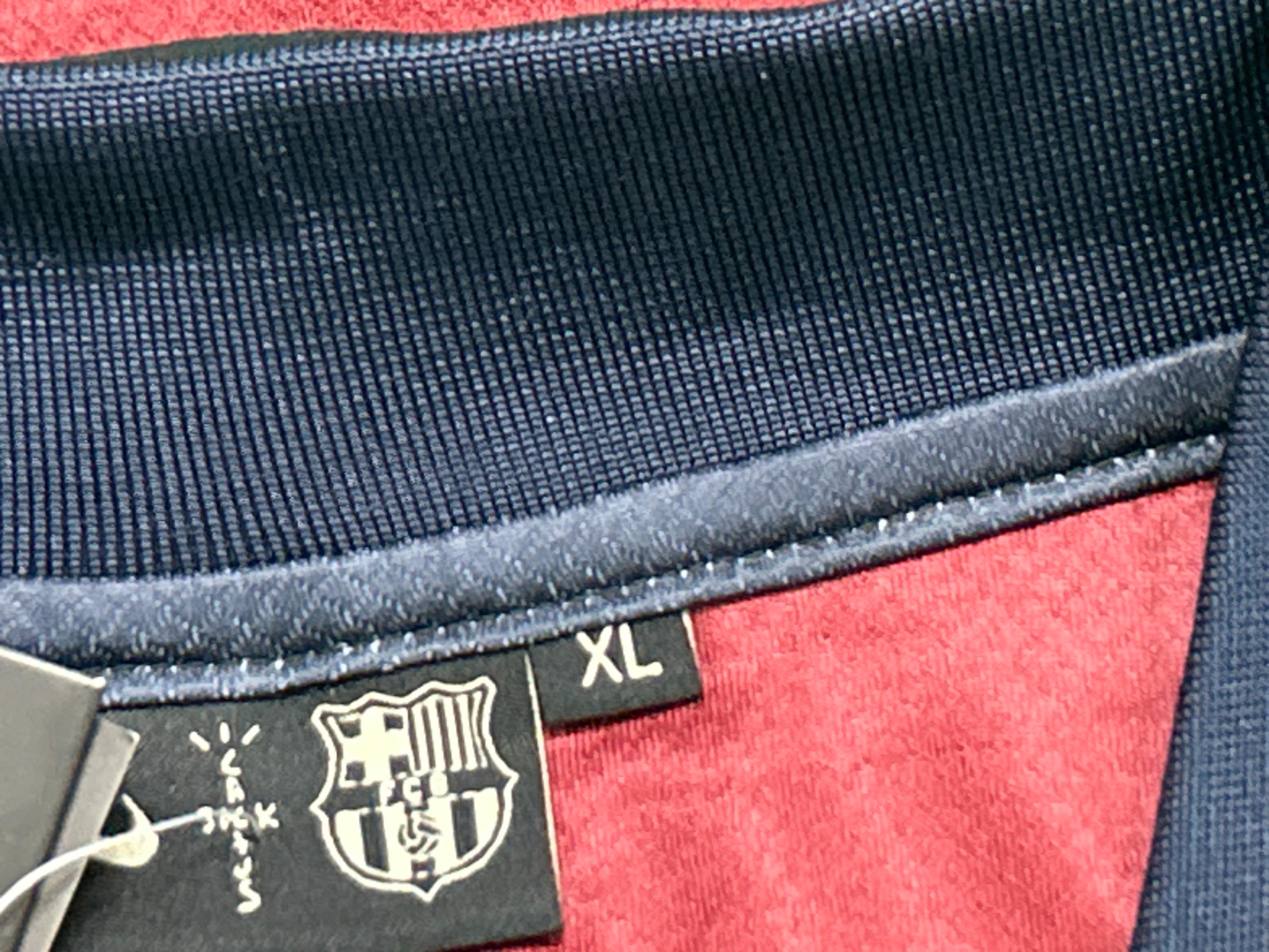 Foto QC 6 de Cactus Jack x Nike x FC Barcelona Retro 2000/01 Home Jersey Multicolor