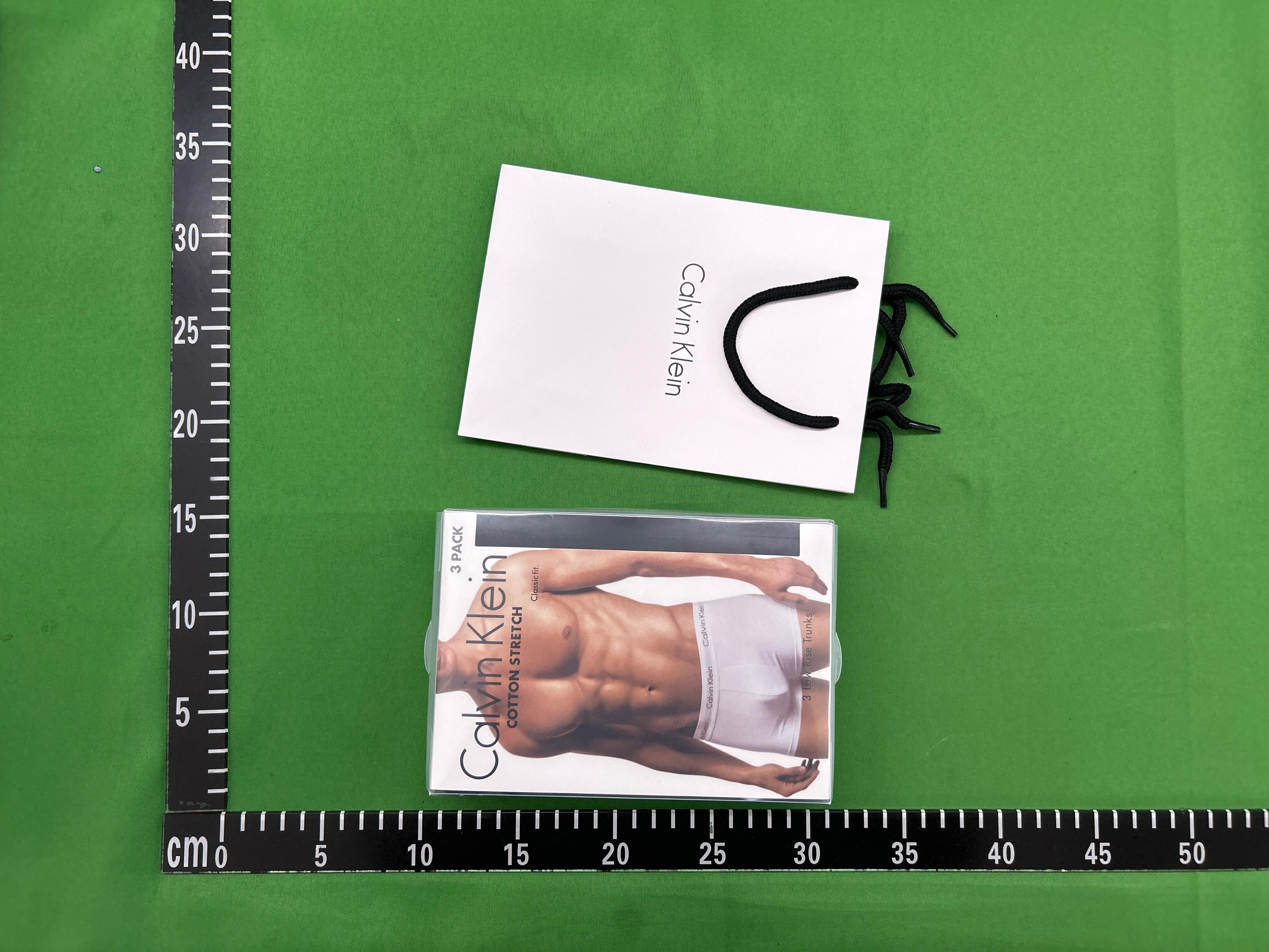 Foto QC 1 de Calvin Klein Underwear Cotton Luxe Trunks Multicolor