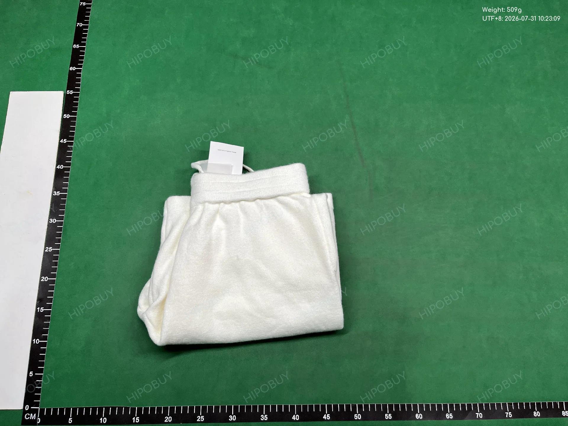 Foto QC 4 de Prada Shorts Nylon Triangle Logo Black