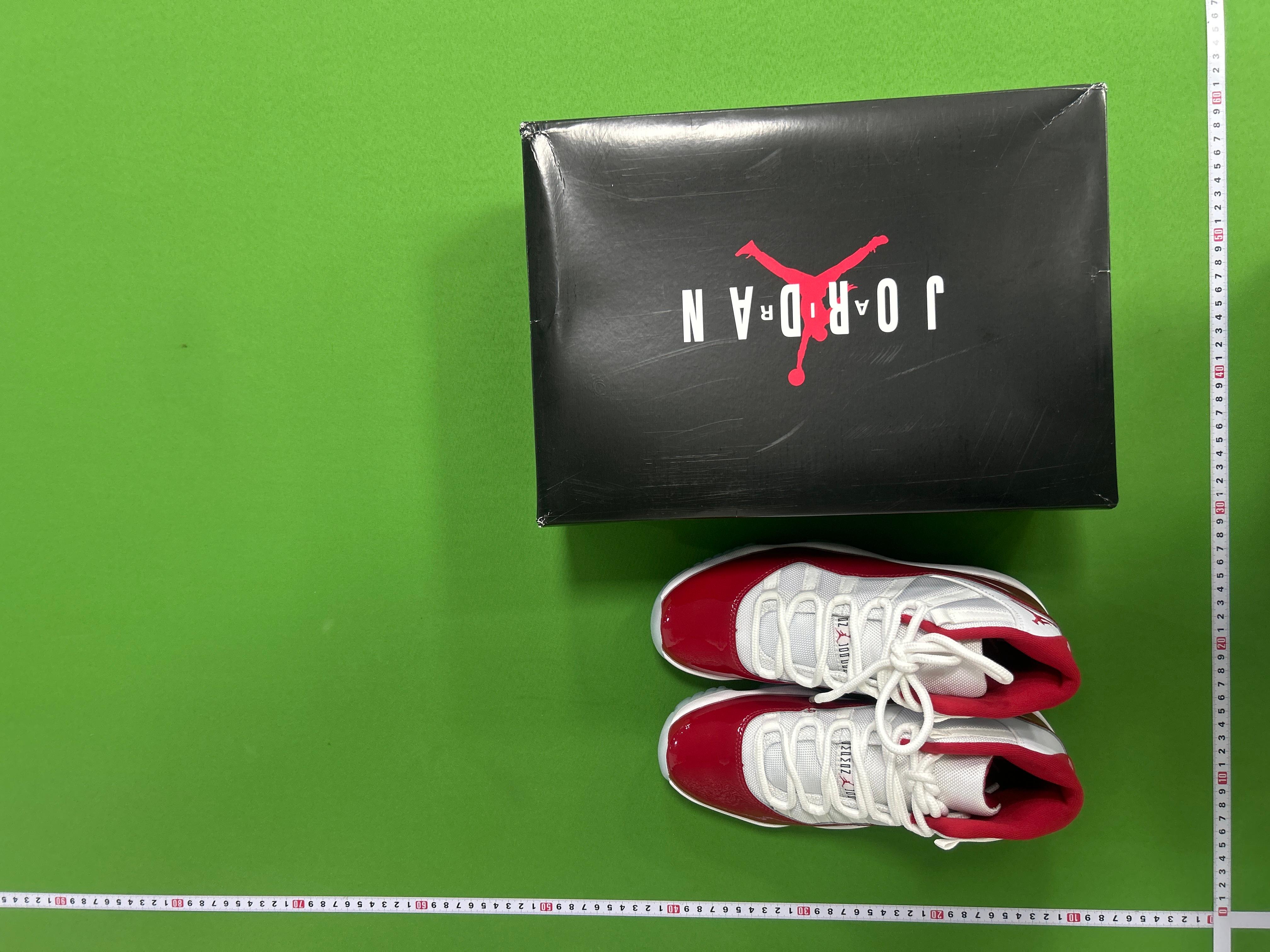 Foto QC 3 de Jordan 11 Retro Gamma Blue 378037-006