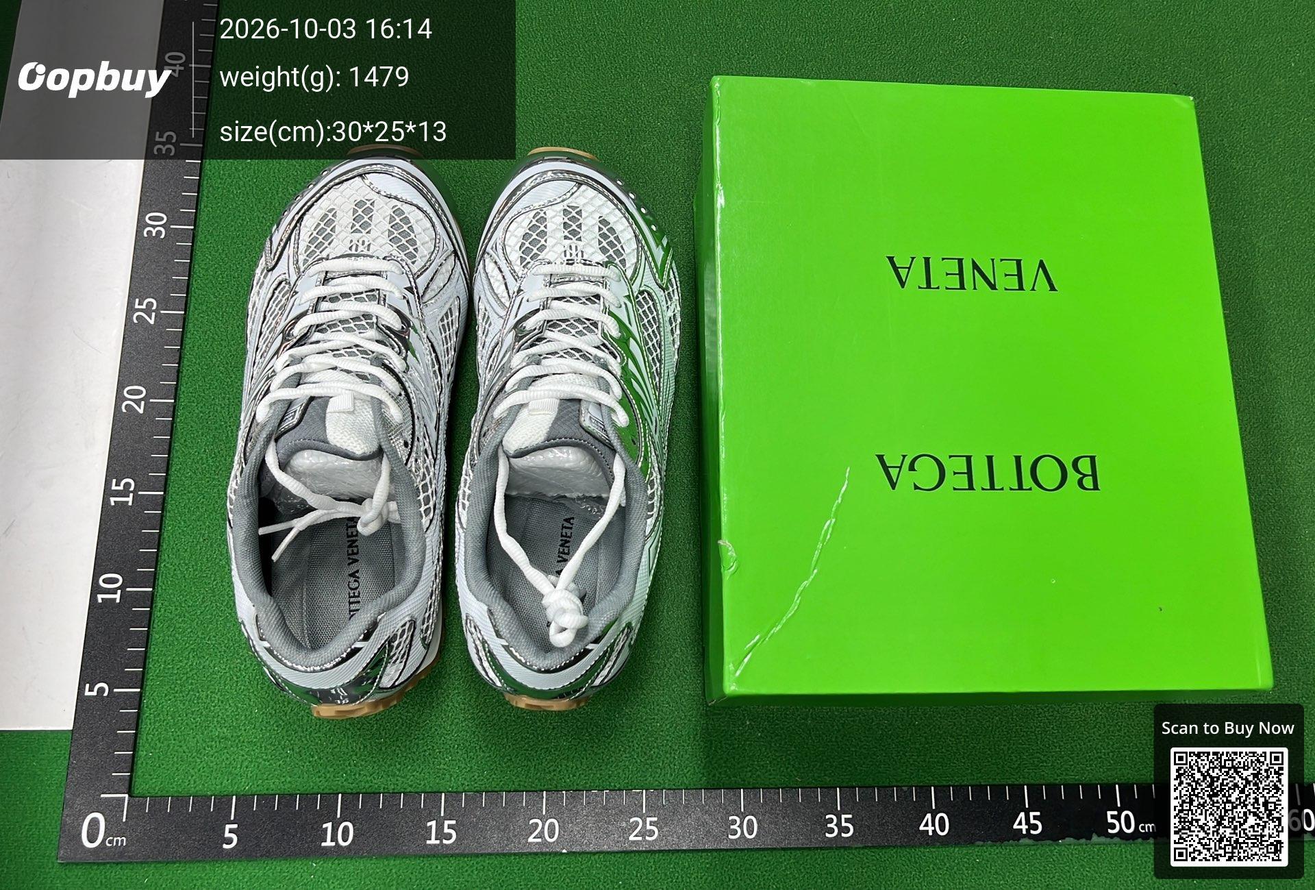 Foto QC 7 de Bottega Veneta Orbit Low Parakeet Silver reptz01