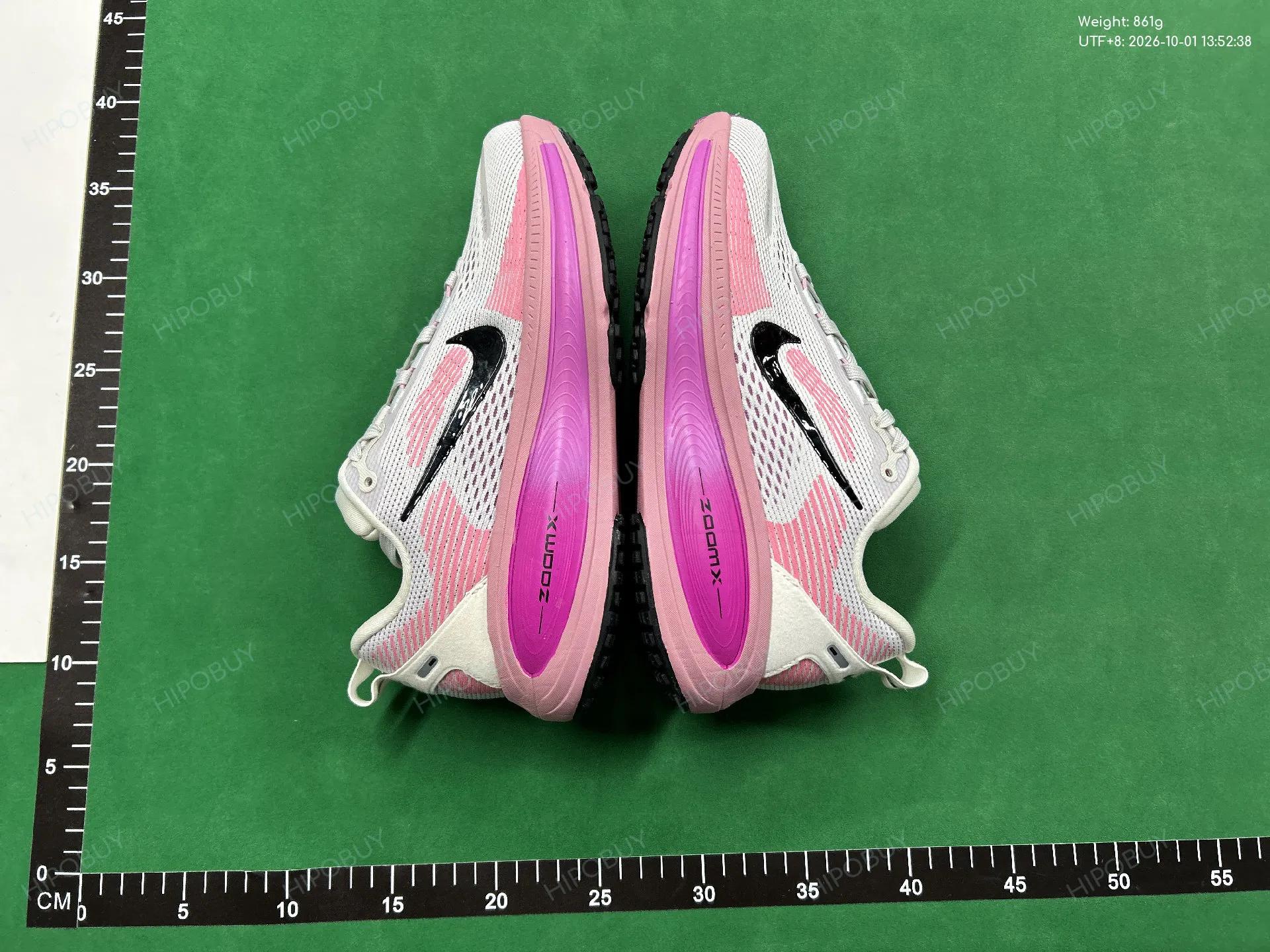 Foto QC 5 de Nike Vomero 18 Summit White Coconut Milk HM6804-101