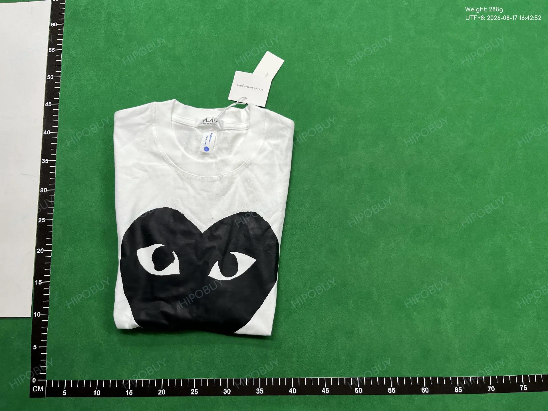 Foto QC 4 de Comme des Garçons PLAY T-shirt White Eyes Black