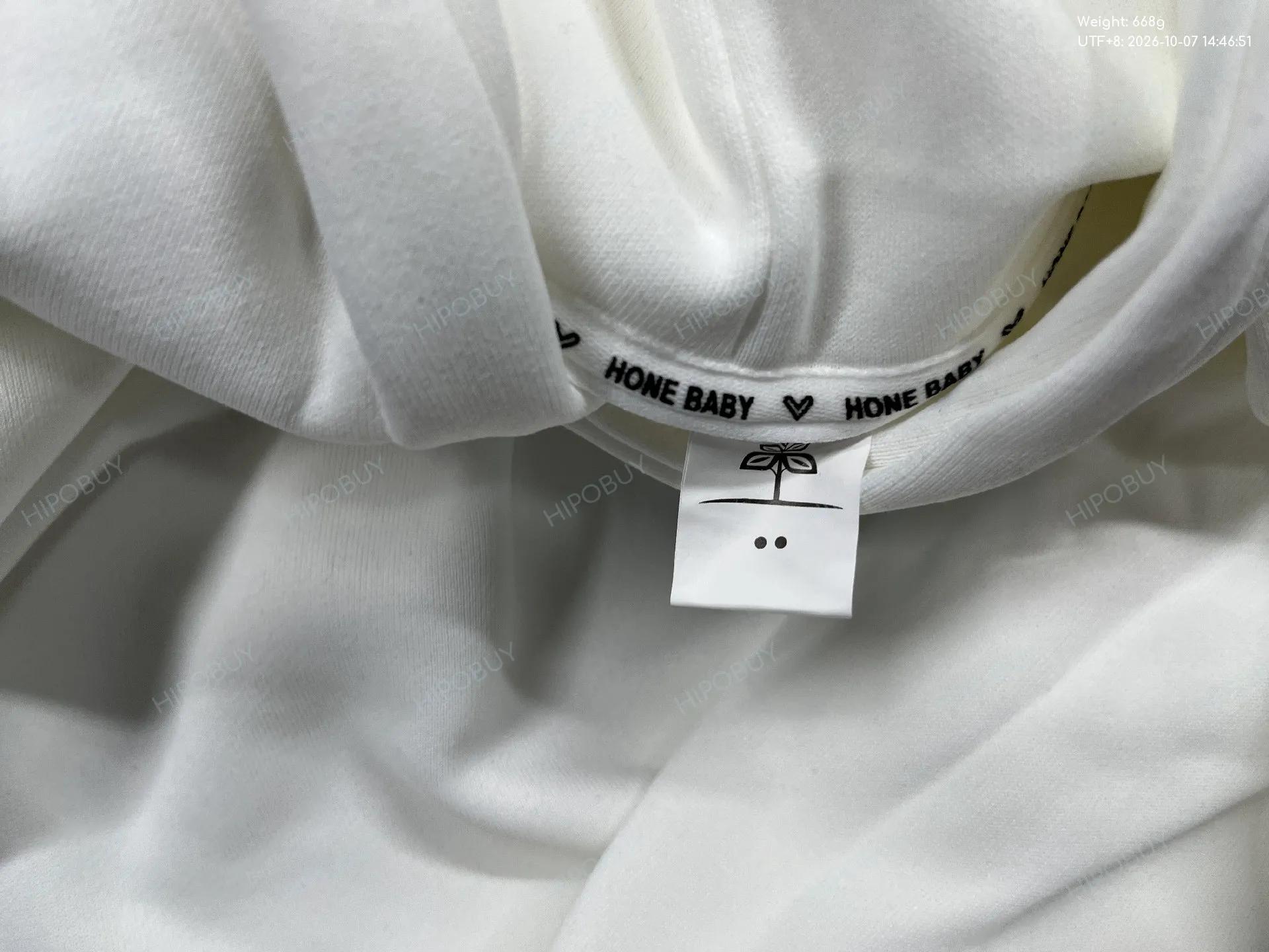 Foto QC 5 de Syna Hoodie Logo Star Embroidery Grey White