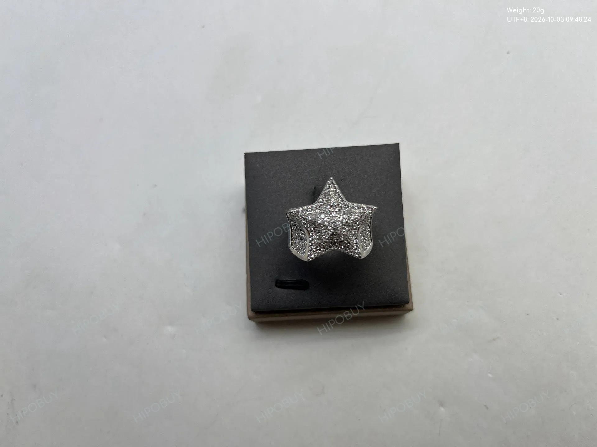 Foto QC 3 de Other Ring Metal Zircon Silver