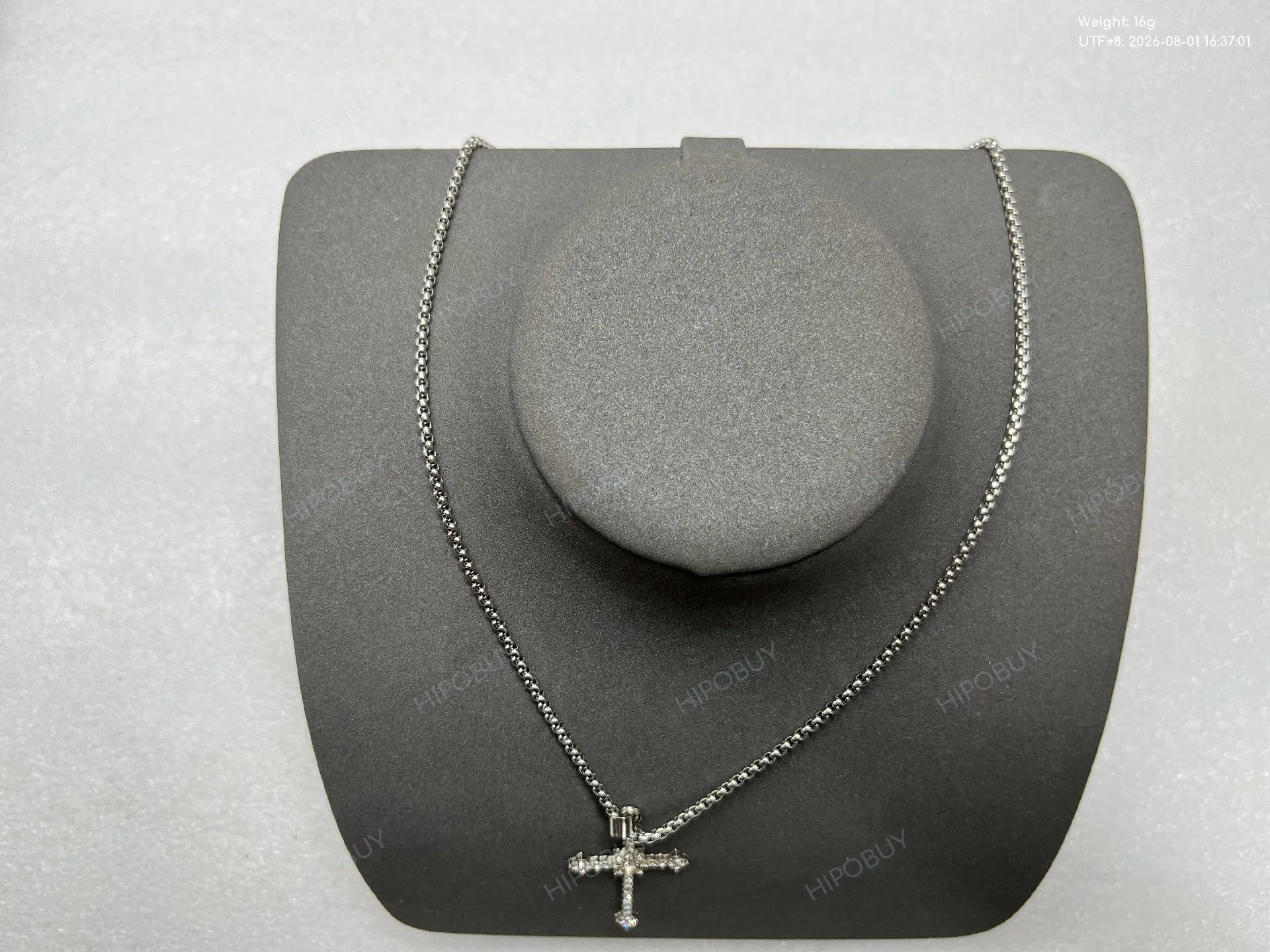 Foto QC 7 de Other Cross Necklace Alloy Silver
