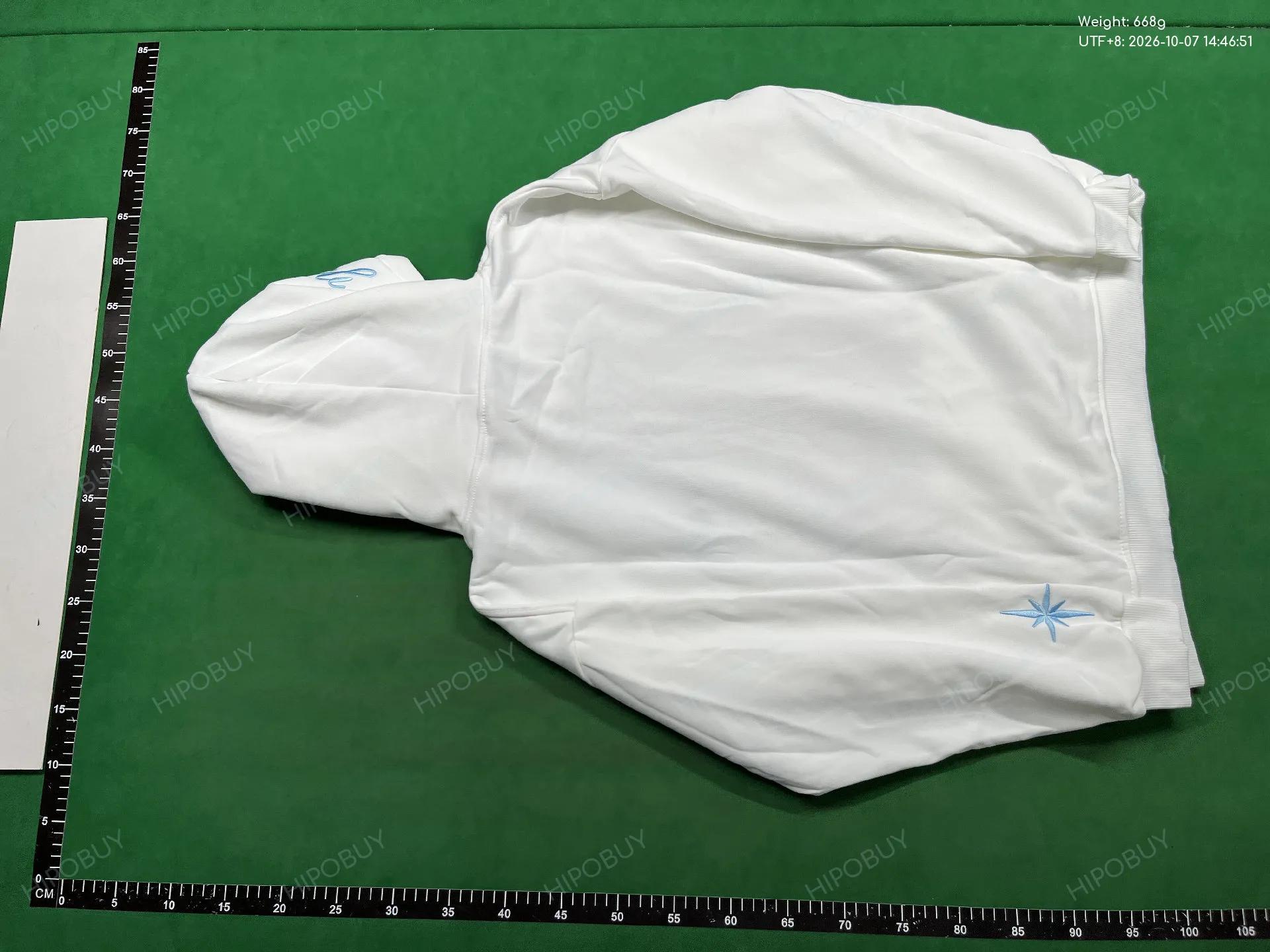 Foto QC 7 de Syna Hoodie Logo Star Embroidery Grey White