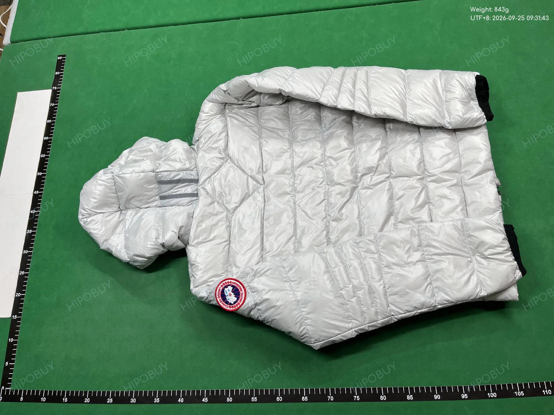 Foto QC 7 de Canada Goose Crofton Hooded Puffer Jacket Down Black