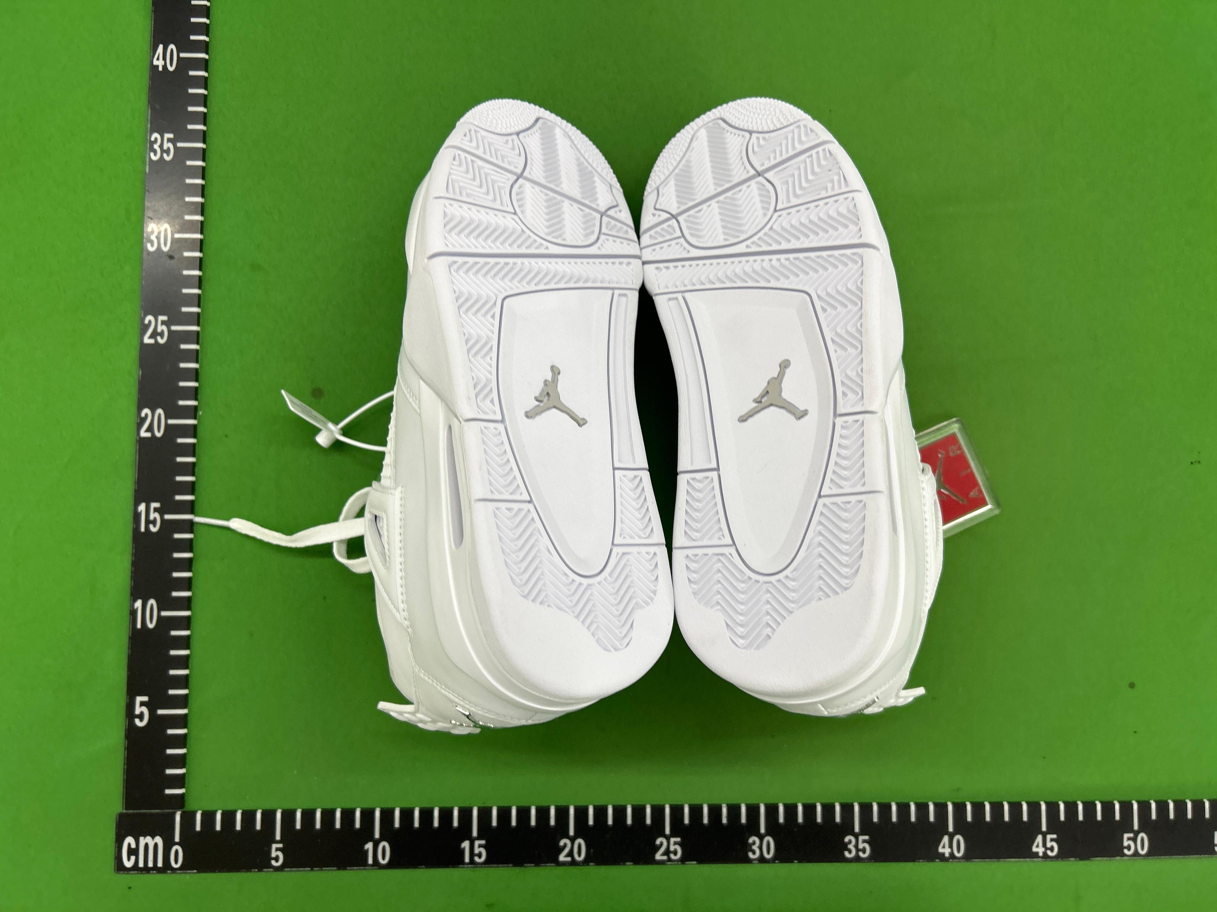 Foto QC 5 de Jordan 4 Retro Fossil AQ9129-200