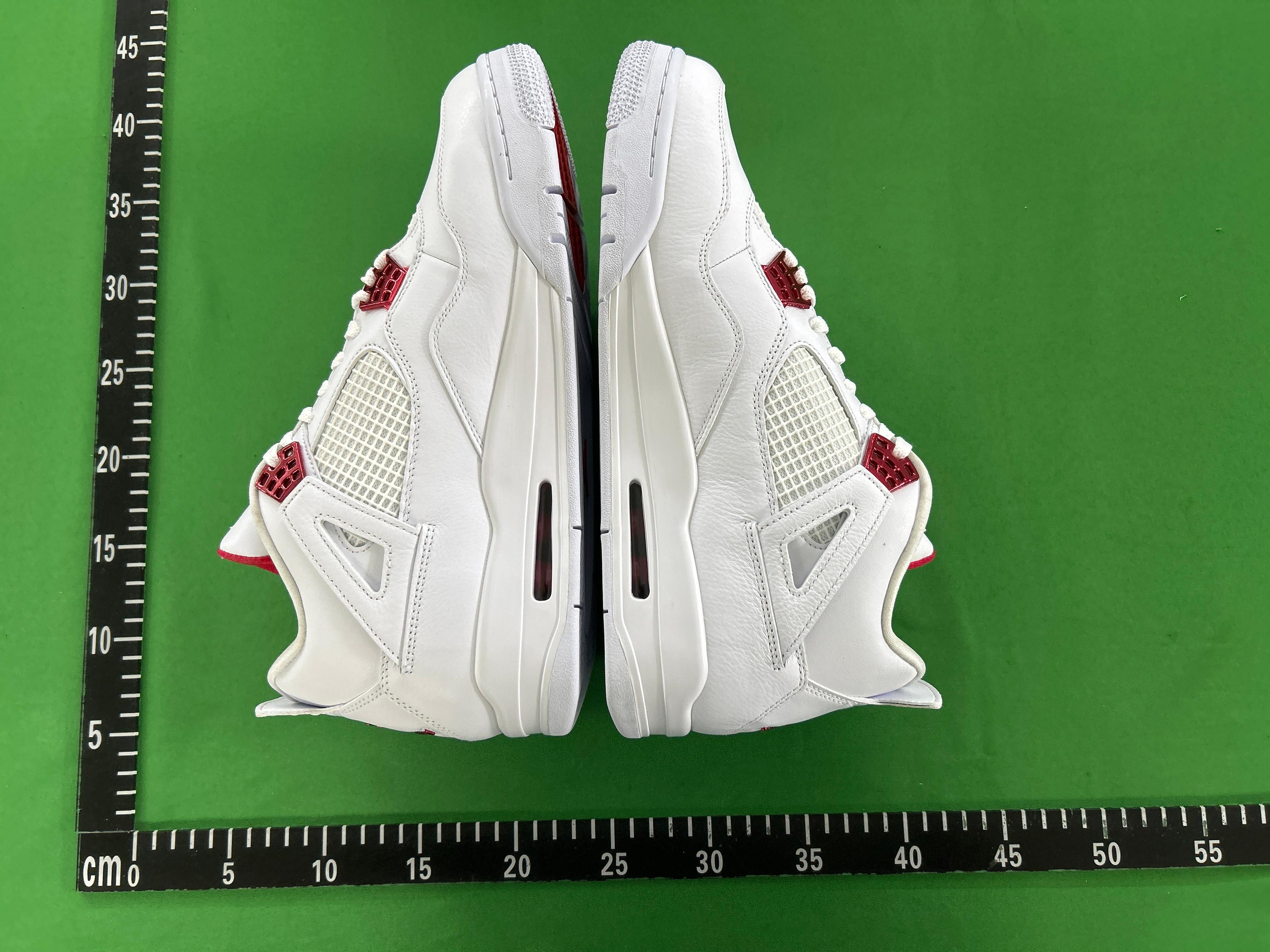 Foto QC 4 de Jordan 11 Retro Gratitude CT8012-170