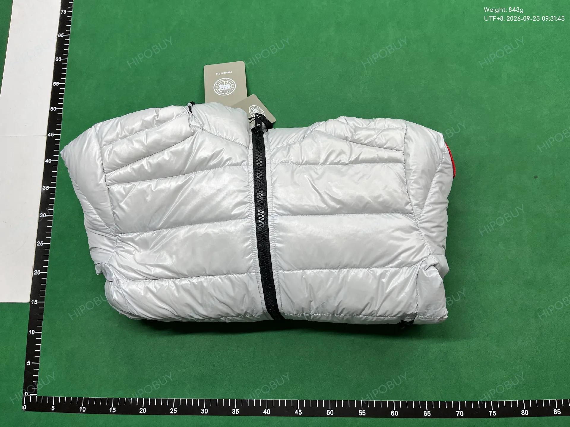 Foto QC 8 de Canada Goose Crofton Hooded Puffer Jacket Down Black