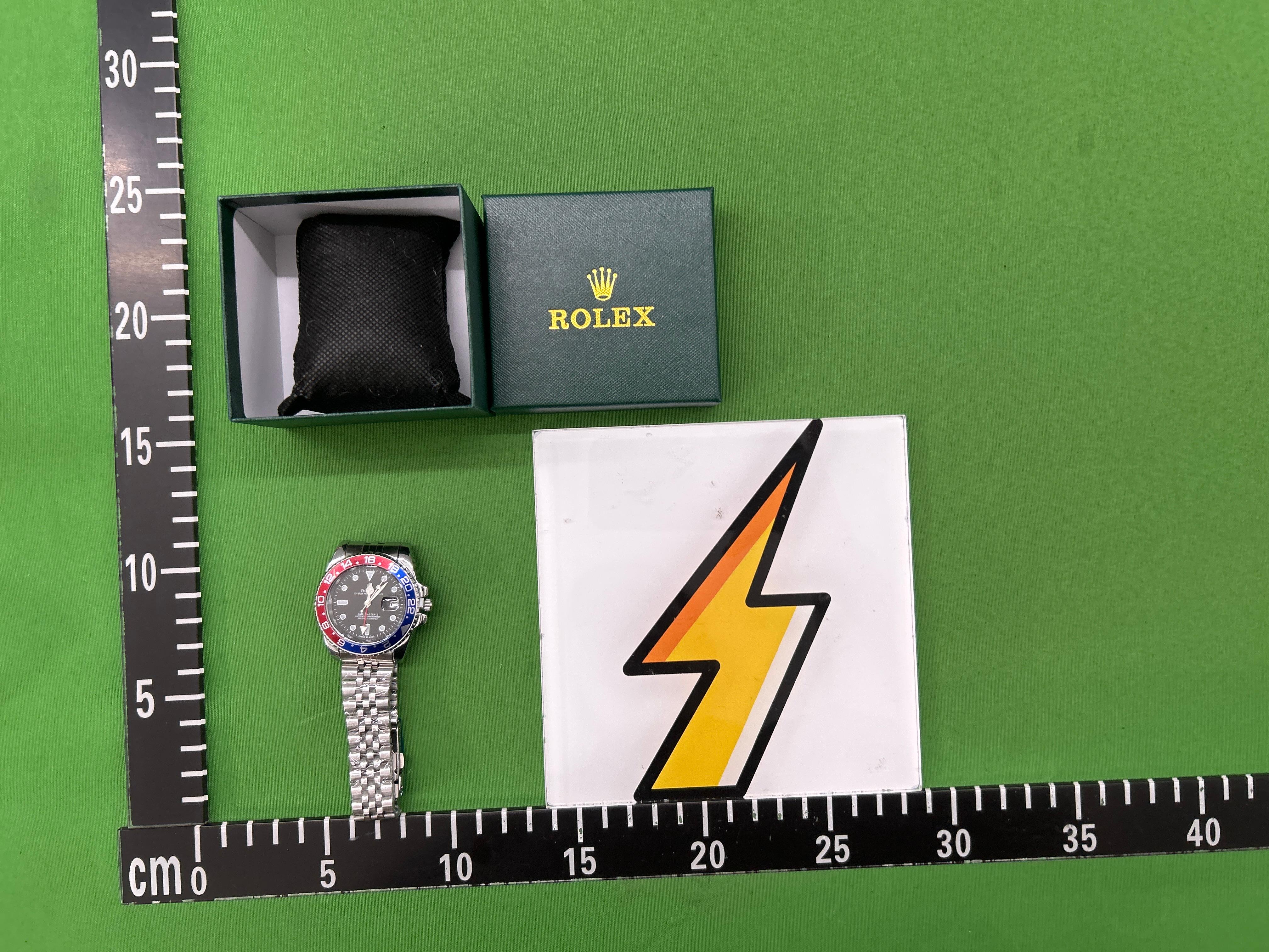 Foto QC 5 de Rolex Submariner Date 116610LV