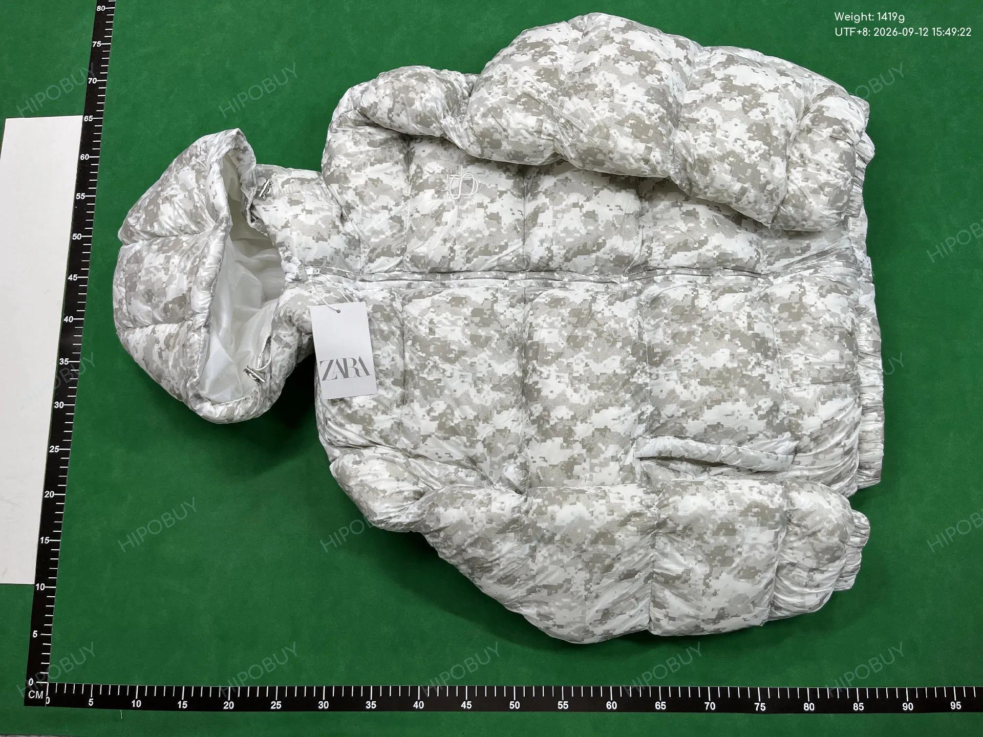 Foto QC 6 de Stussy Puffer Jacket Padded Embroidered Digital Camo Grey
