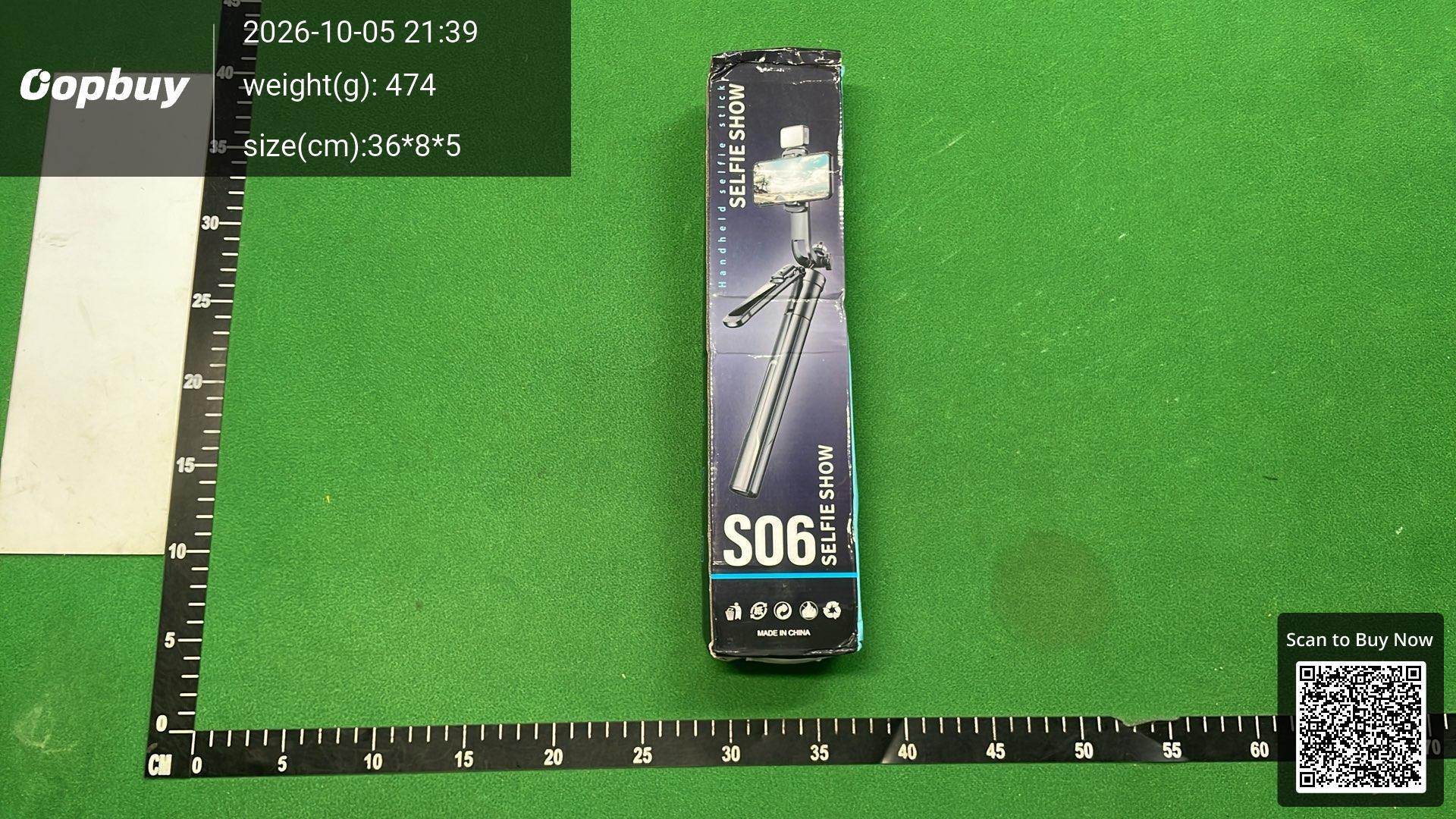 Foto QC 6 de Unbranded Aluminum Selfie Stick Tripod with Bluetooth Remote for Smartphones Black