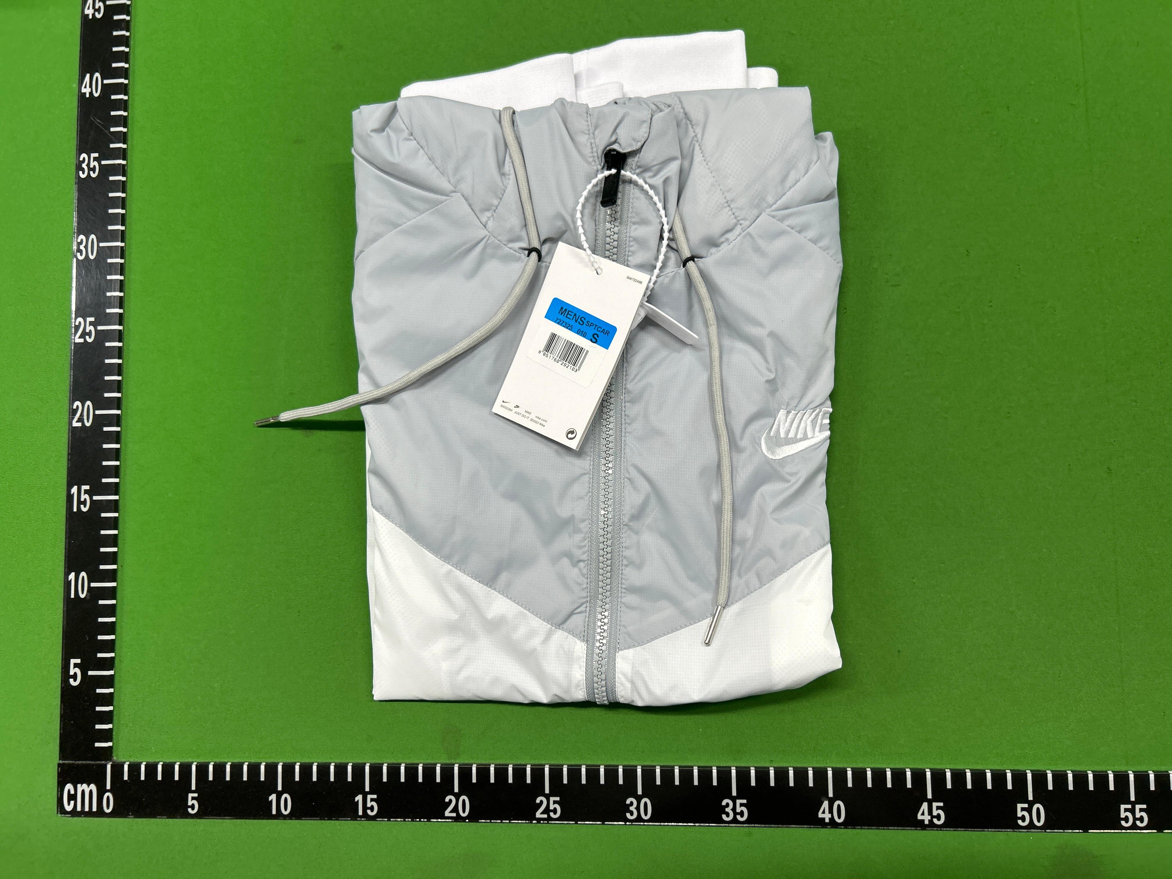 Foto QC 1 de The North Face Mountain Jacket Gore-Tex Black