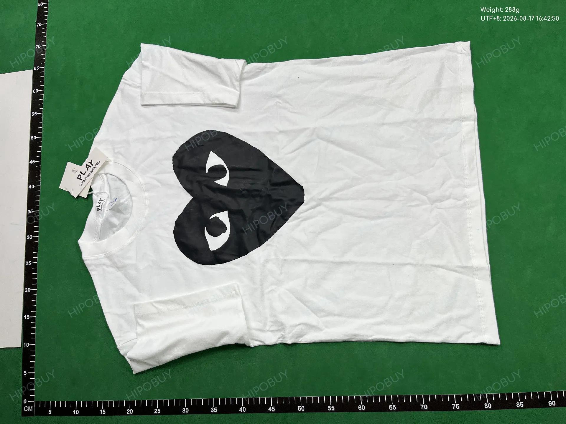 Foto QC 2 de Comme des Garçons PLAY T-shirt White Eyes Black