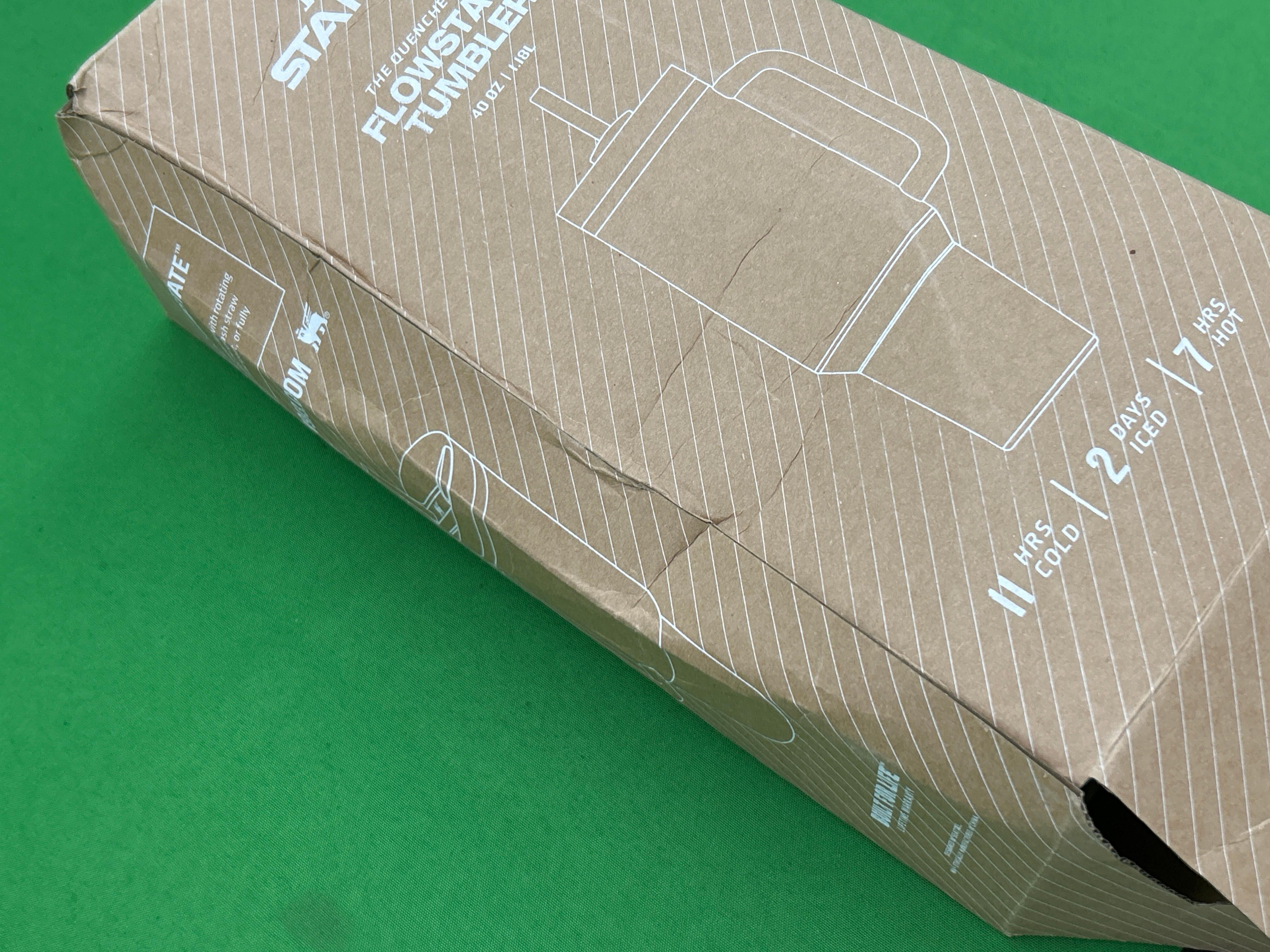 Foto QC 3 de Stanley x Starbucks Quencher H2.0 FlowState Tumbler 40oz Sunset Gradient
