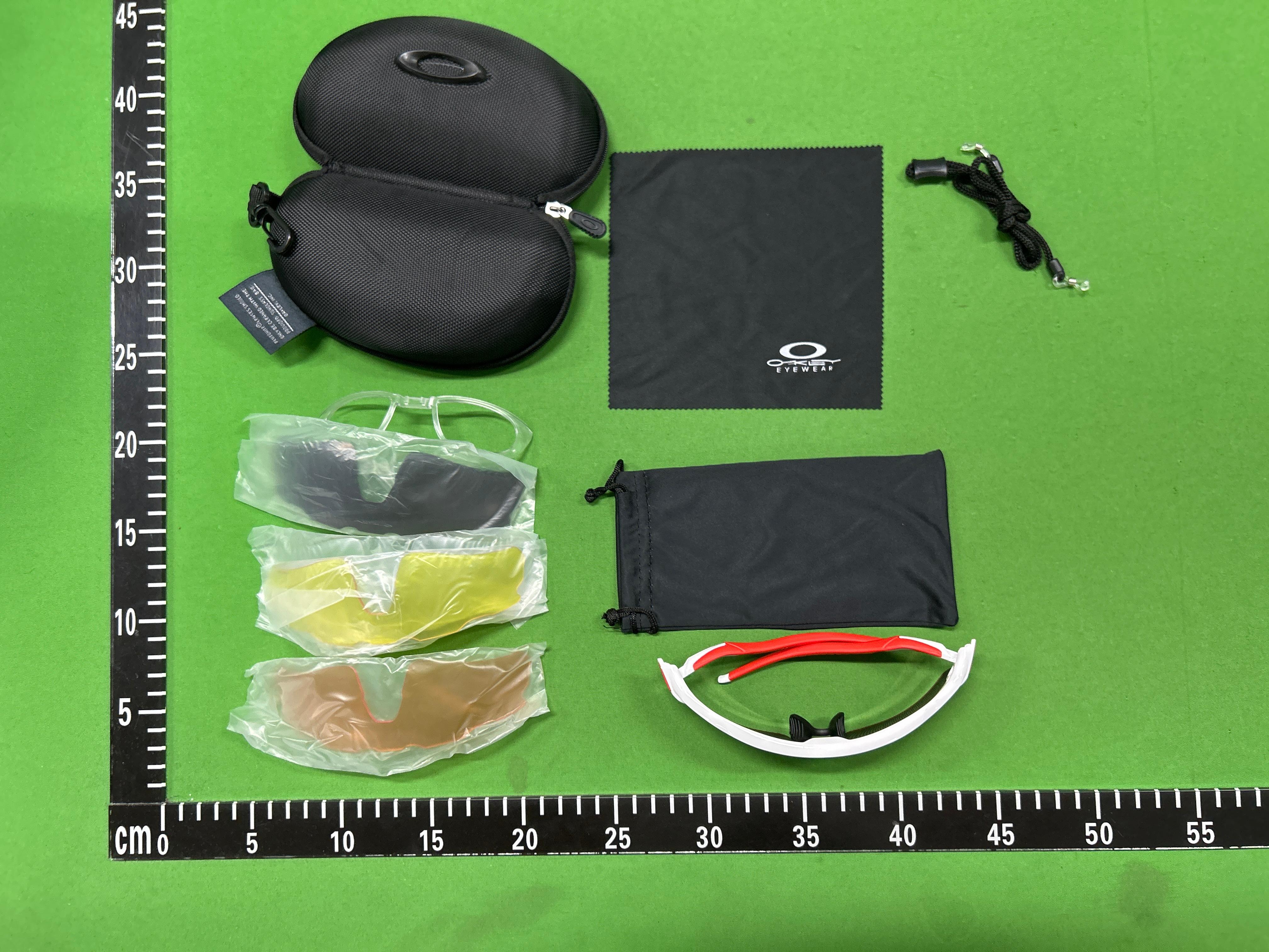 Foto QC 5 de Oakley Radar EV Path O Matter Sunglasses Retina Burn Prizm Road (OO9208-46)