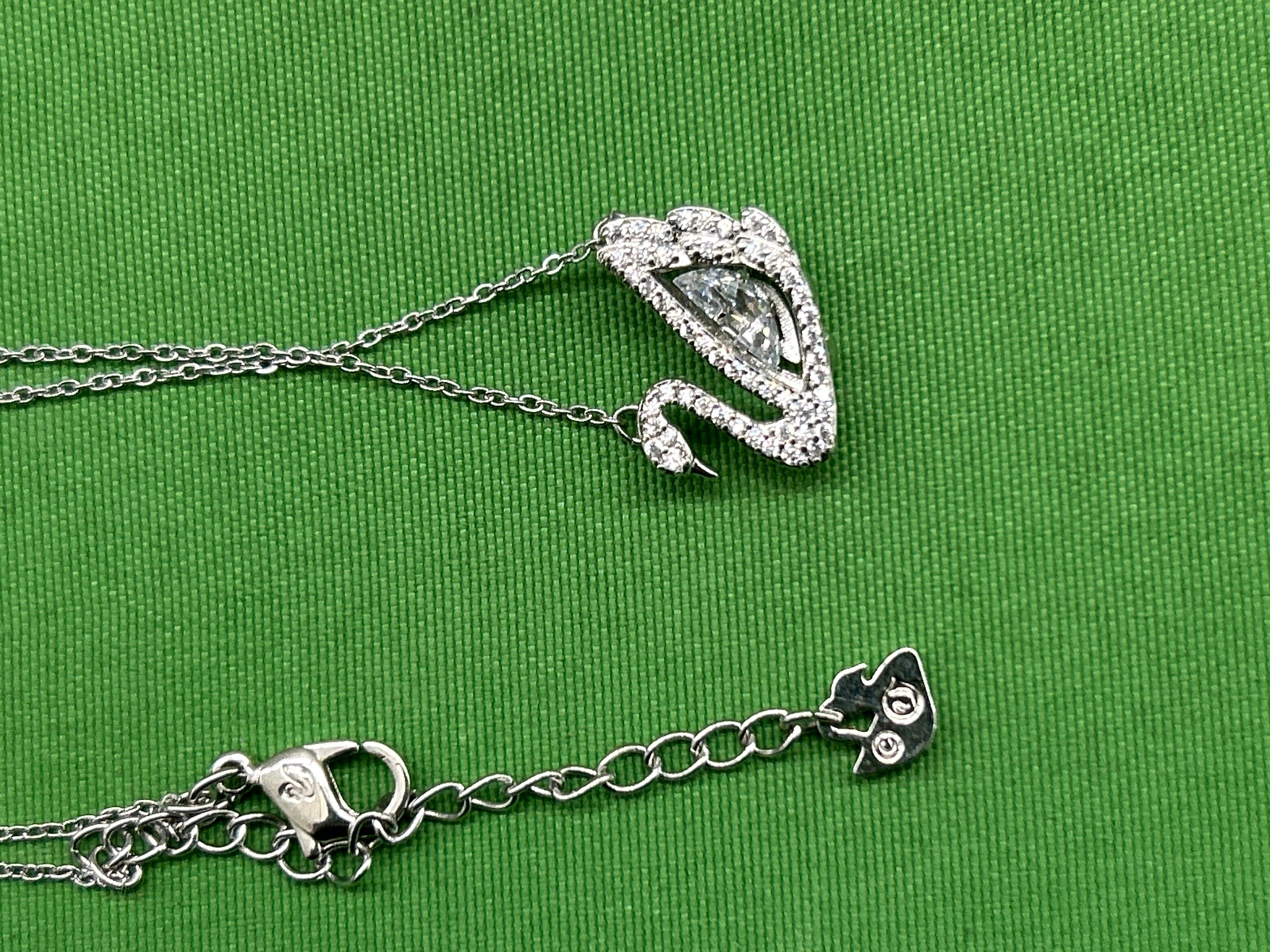Foto QC 5 de Other Swan Necklace Metal Crystal Black