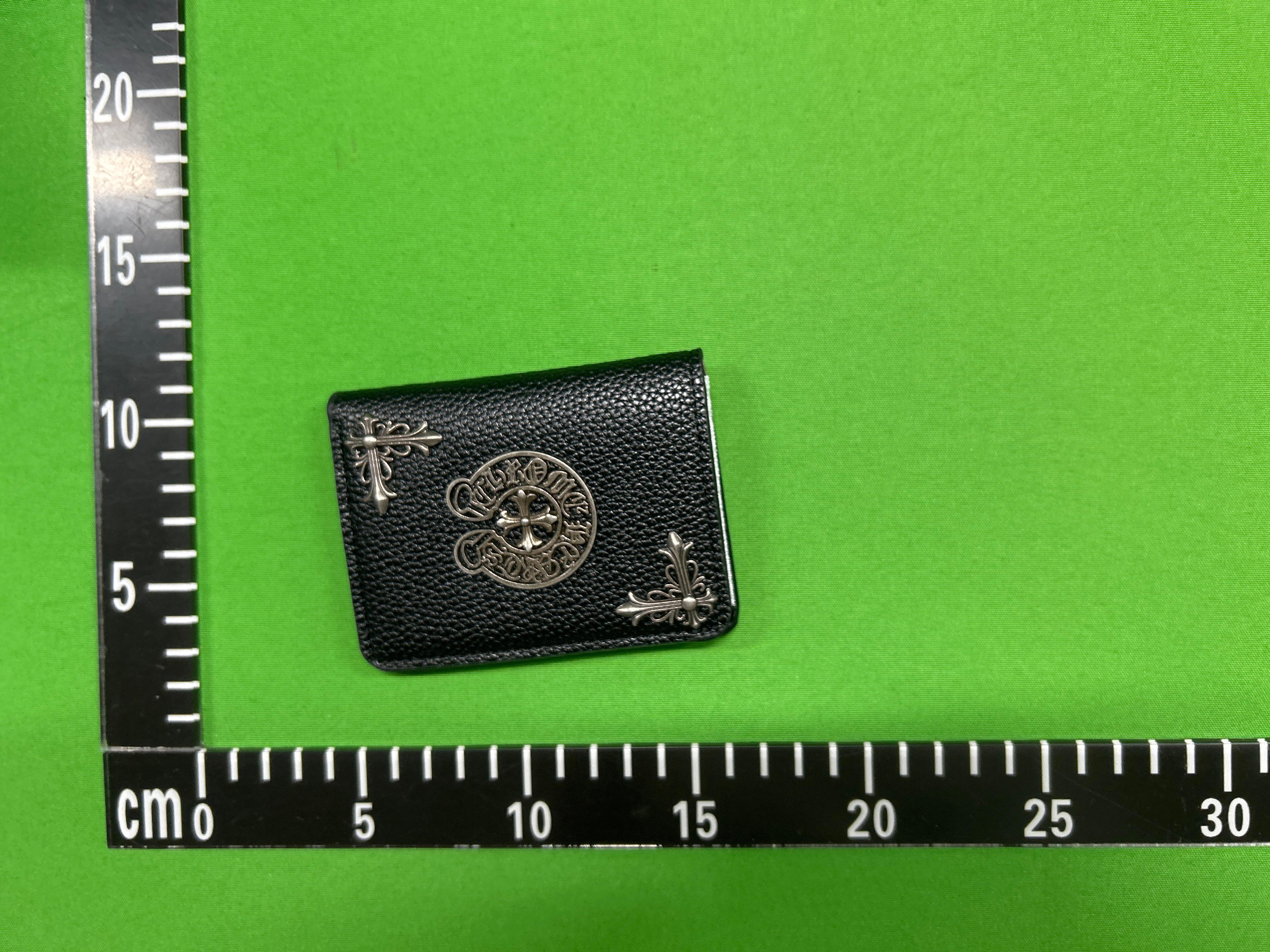 Foto QC 8 de Chrome Hearts Horseshoe Logo CH Cross Wallet Lychee Pattern Black