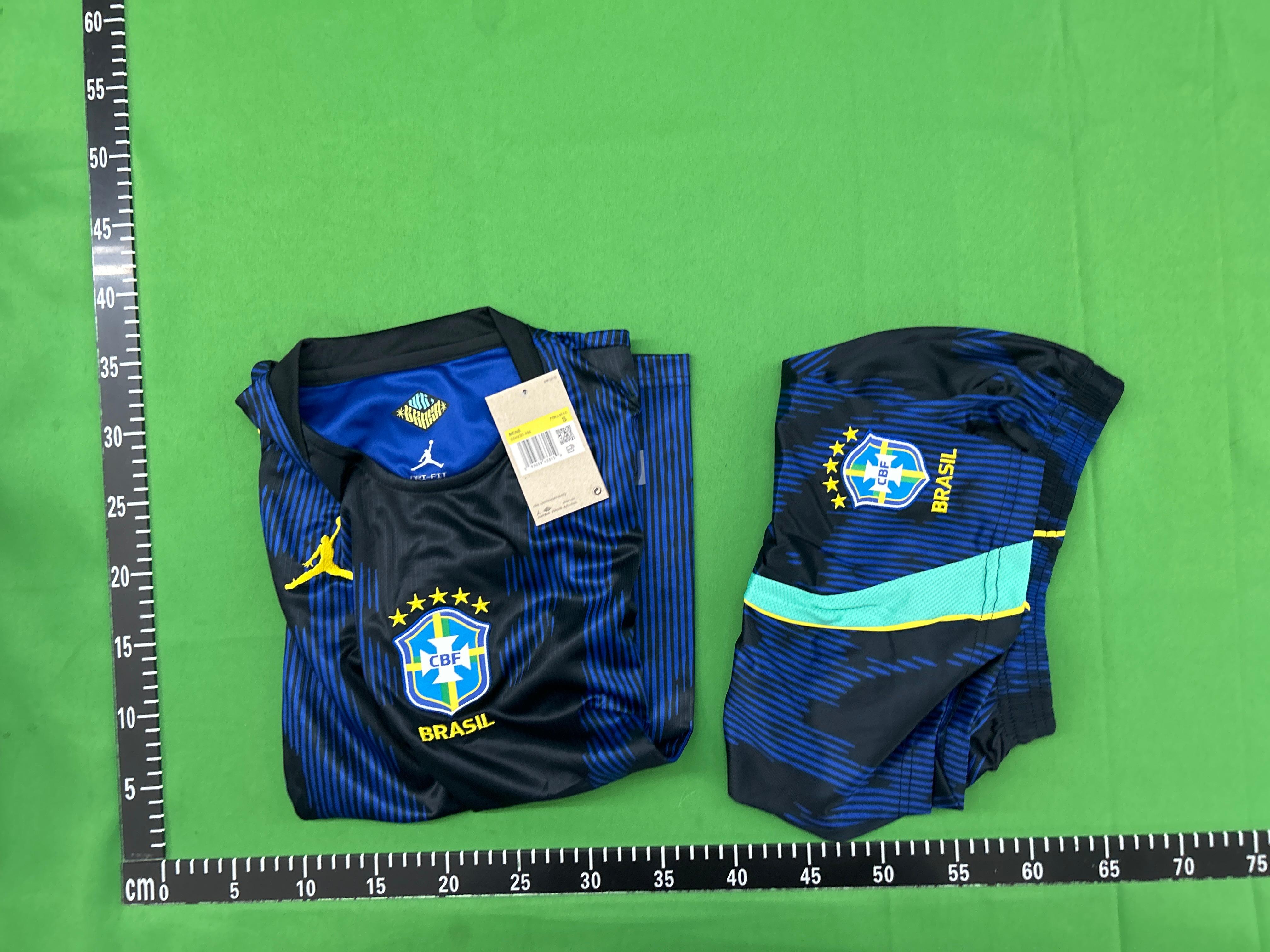 Foto QC 6 de adidas Real Madrid Soccer Jersey Set 2-Piece White