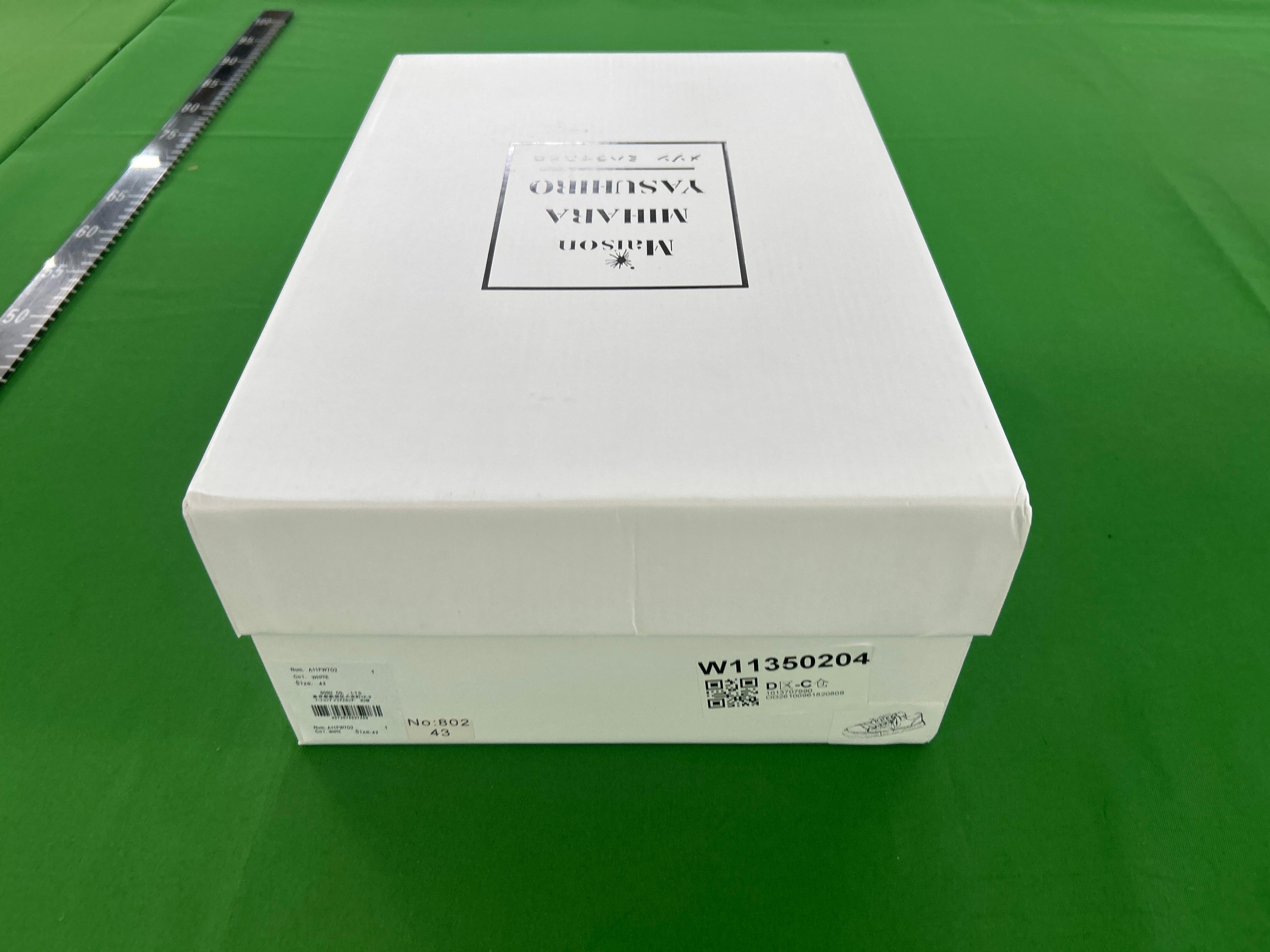 Foto QC 1 de Maison Mihara Yasuhiro Blakey Leather Low White Black