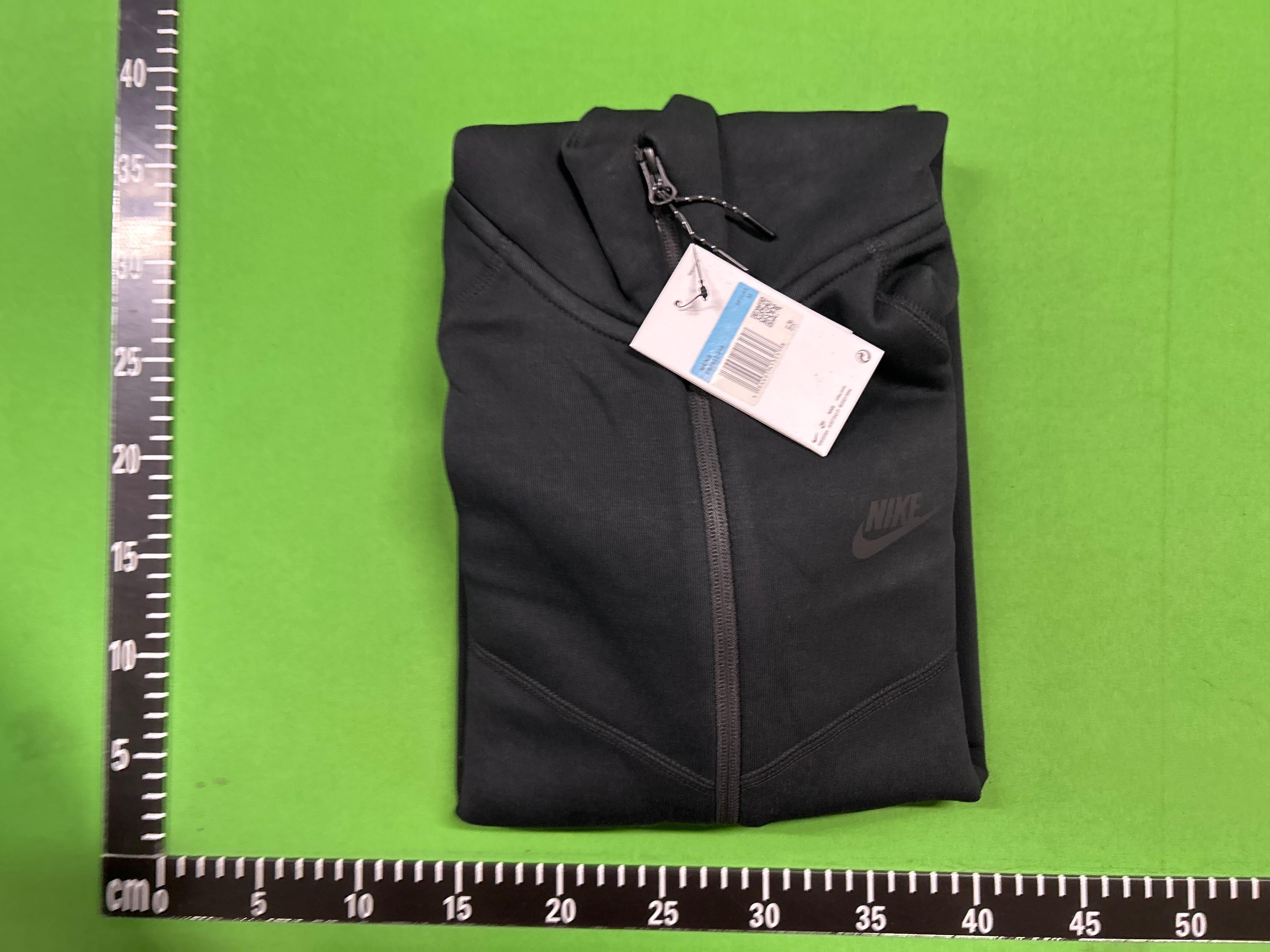 Foto QC 8 de Nike Tech Fleece Windrunner Hooded Jacket Black White