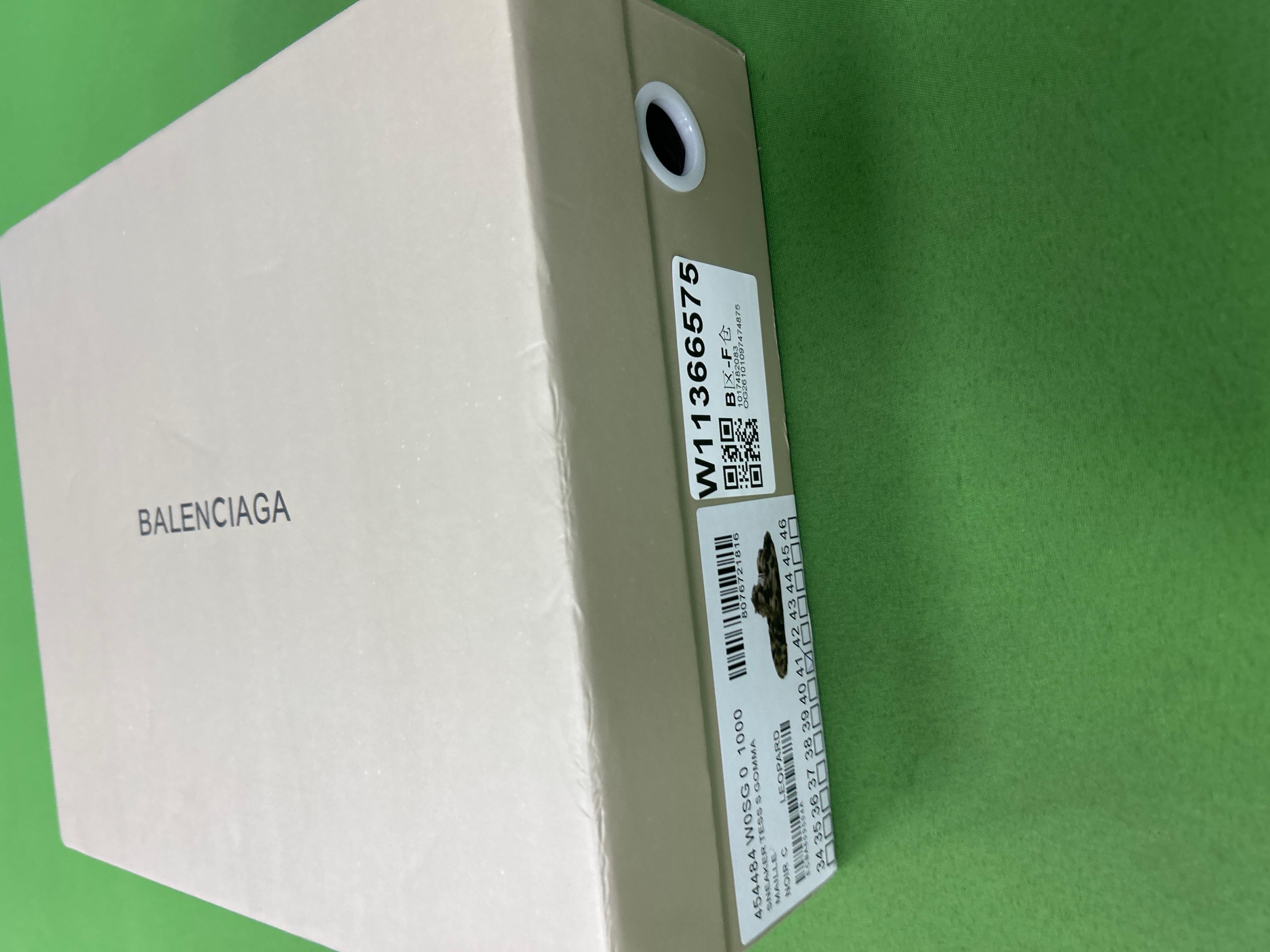 Foto QC 8 de Balenciaga Pool Slide Furry Leopard