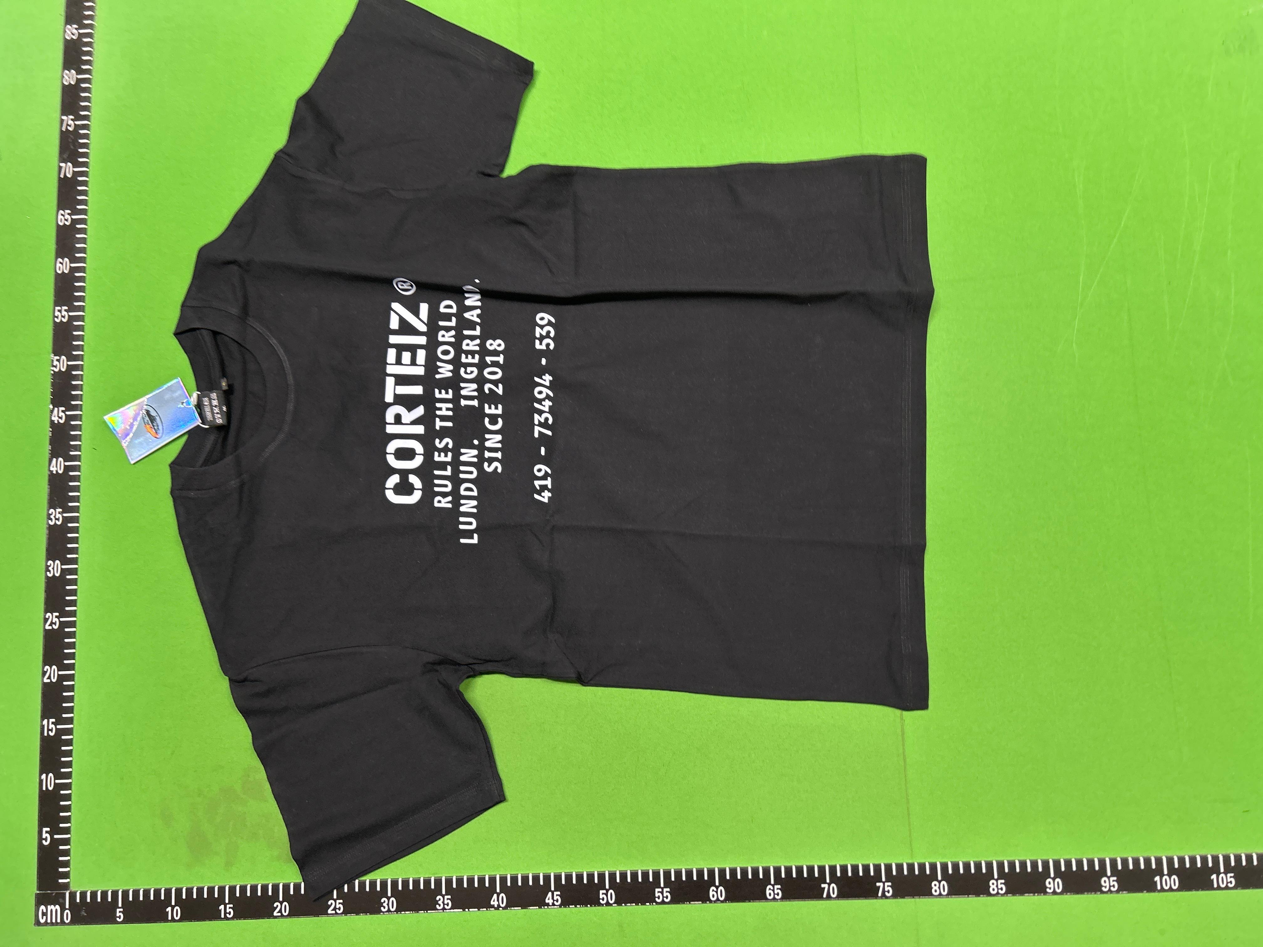 Foto QC 3 de Corteiz T-shirt Brush Script Logo White