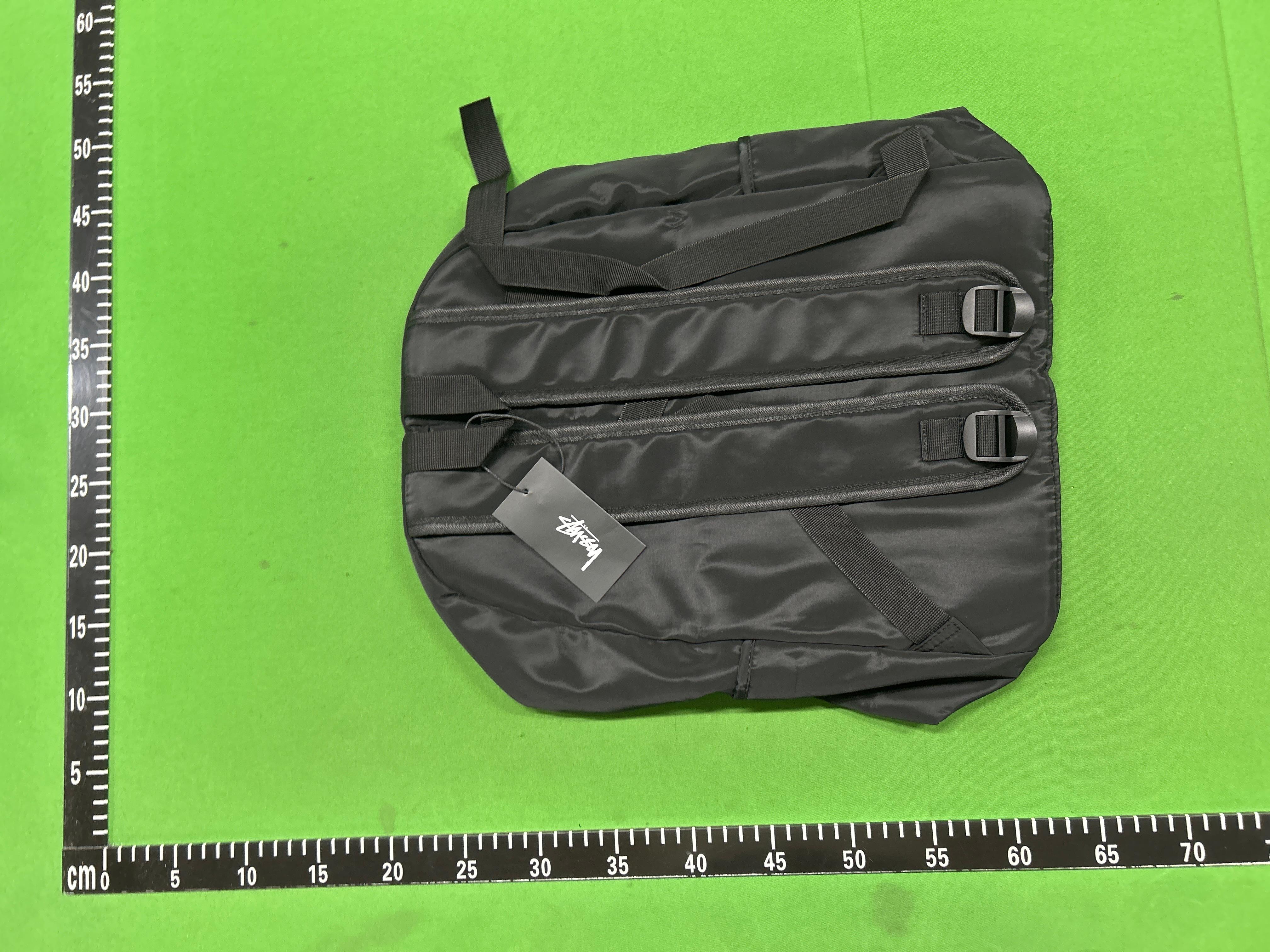 Foto QC 3 de Sprayground x Jon Z 305 Shark Island Backpack 20L Blue Checkered