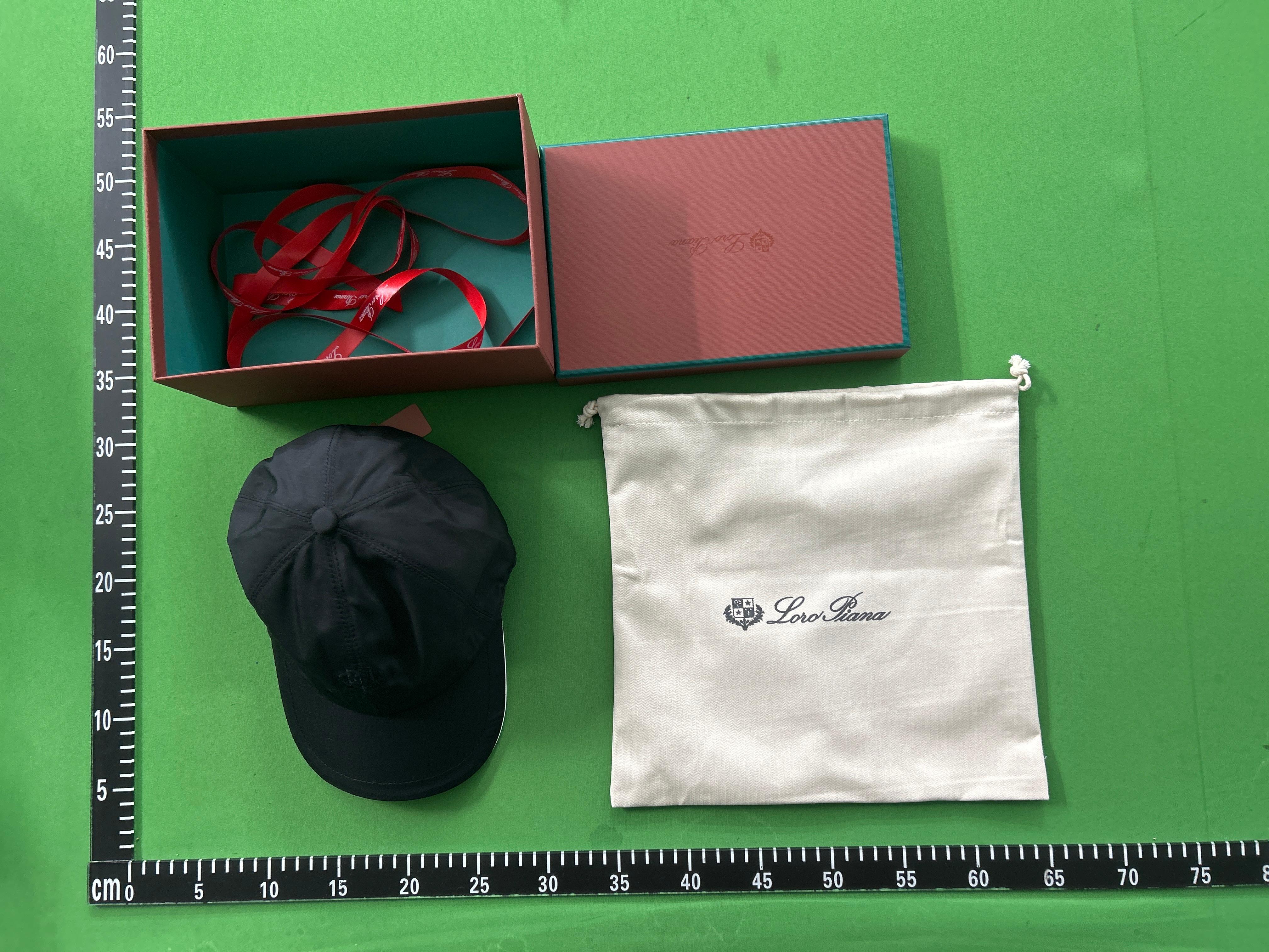Foto QC 8 de Loro Piana Baseball Cap Beige