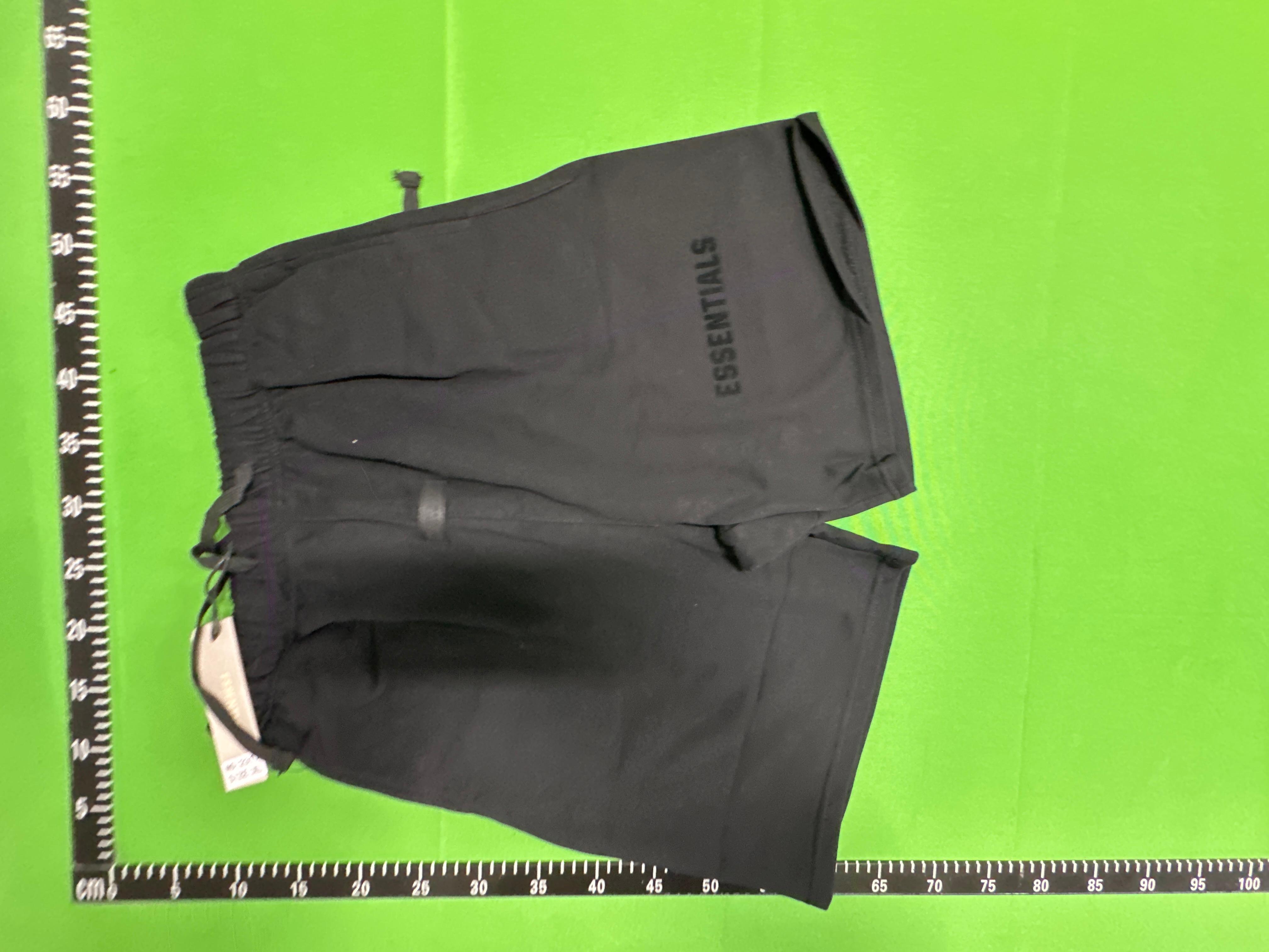Foto QC 4 de Fear of God Essentials Sweat Shorts Black