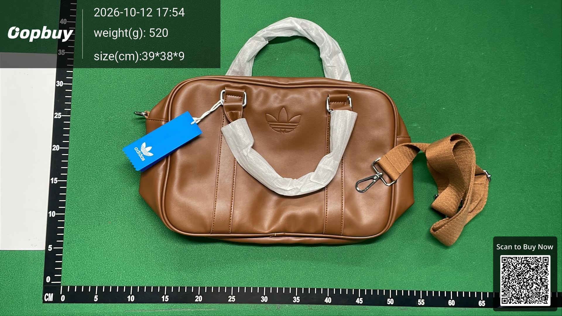 Foto QC 3 de adidas Originals Mini Bowling Bag 4.5L Blue Synthetic Leather