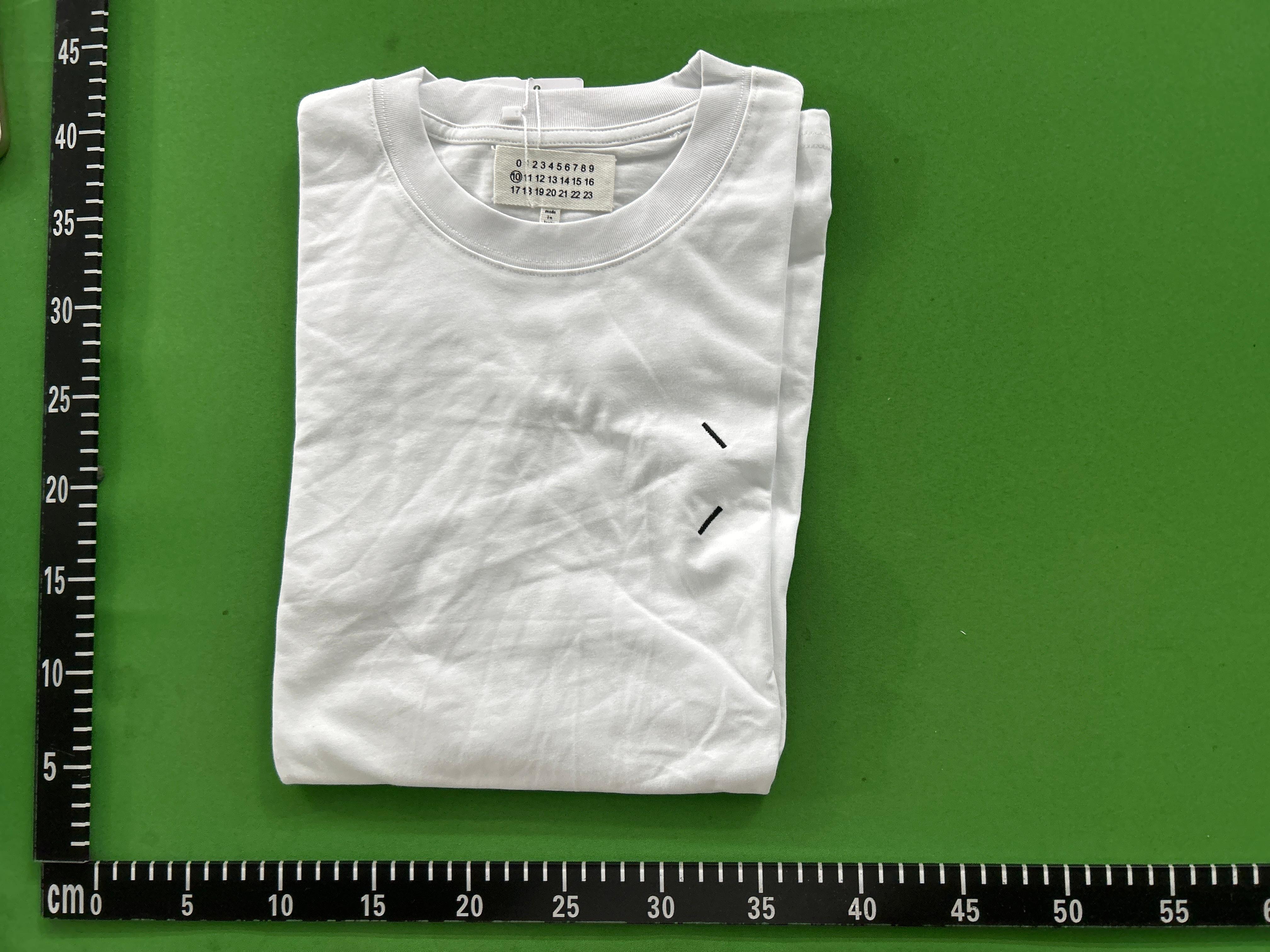 Foto QC 5 de Maison Margiela T-shirt Numeric Logo White