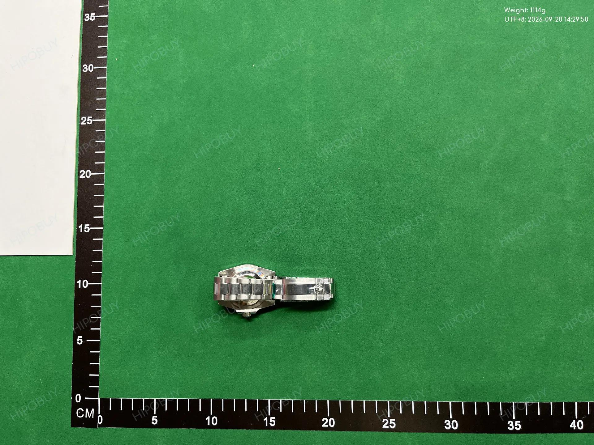 Foto QC 8 de Rolex Submariner 14060M